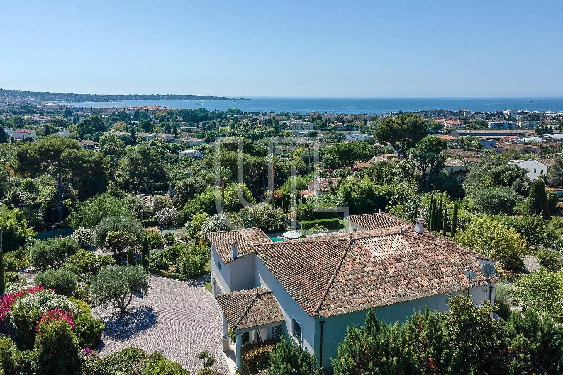 Haus im Cannes, Provence-Alpes-Côte d'Azur 11093479