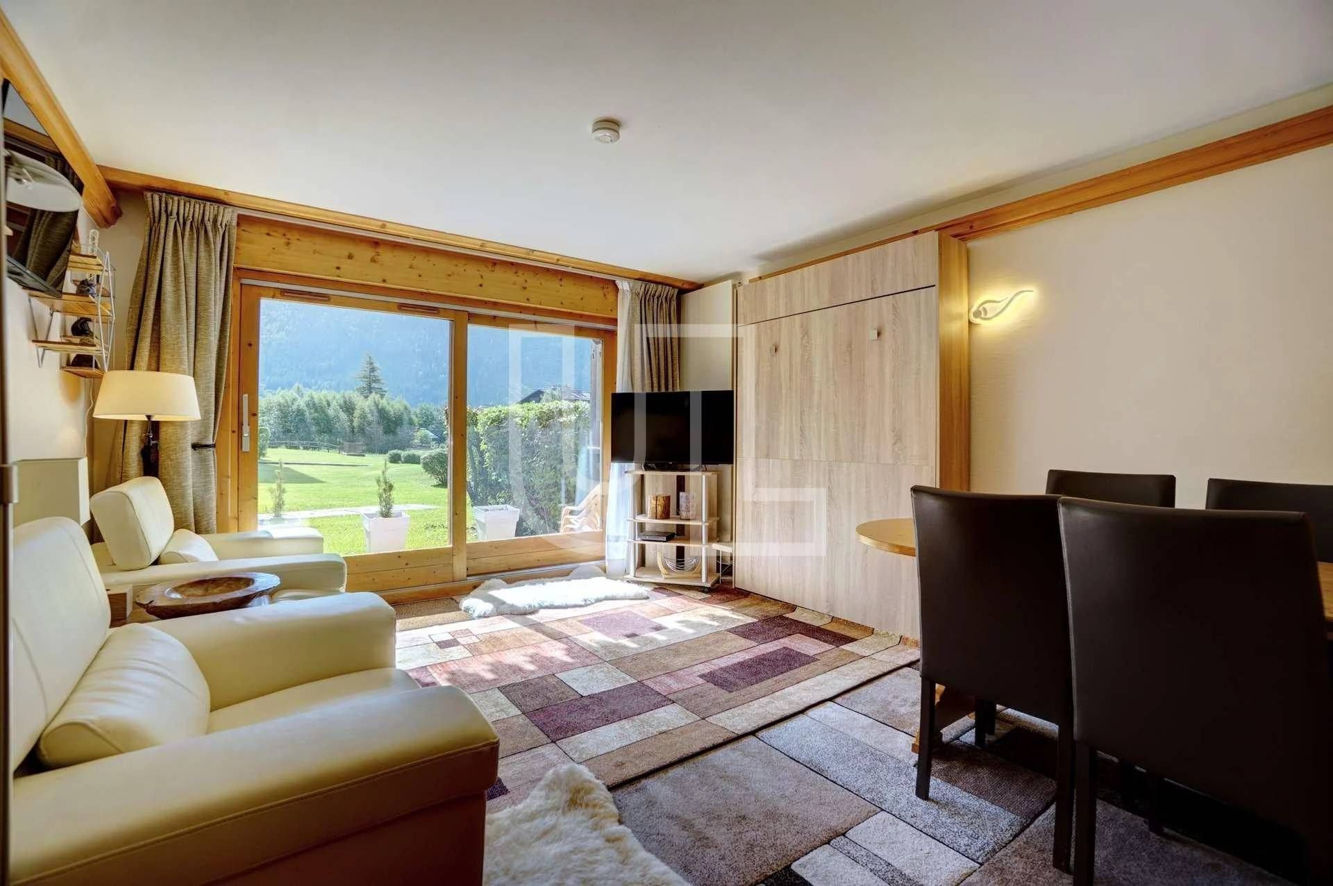 Condominio nel Chamonix-Mont-Blanc, Auvergne-Rhône-Alpes 11094691