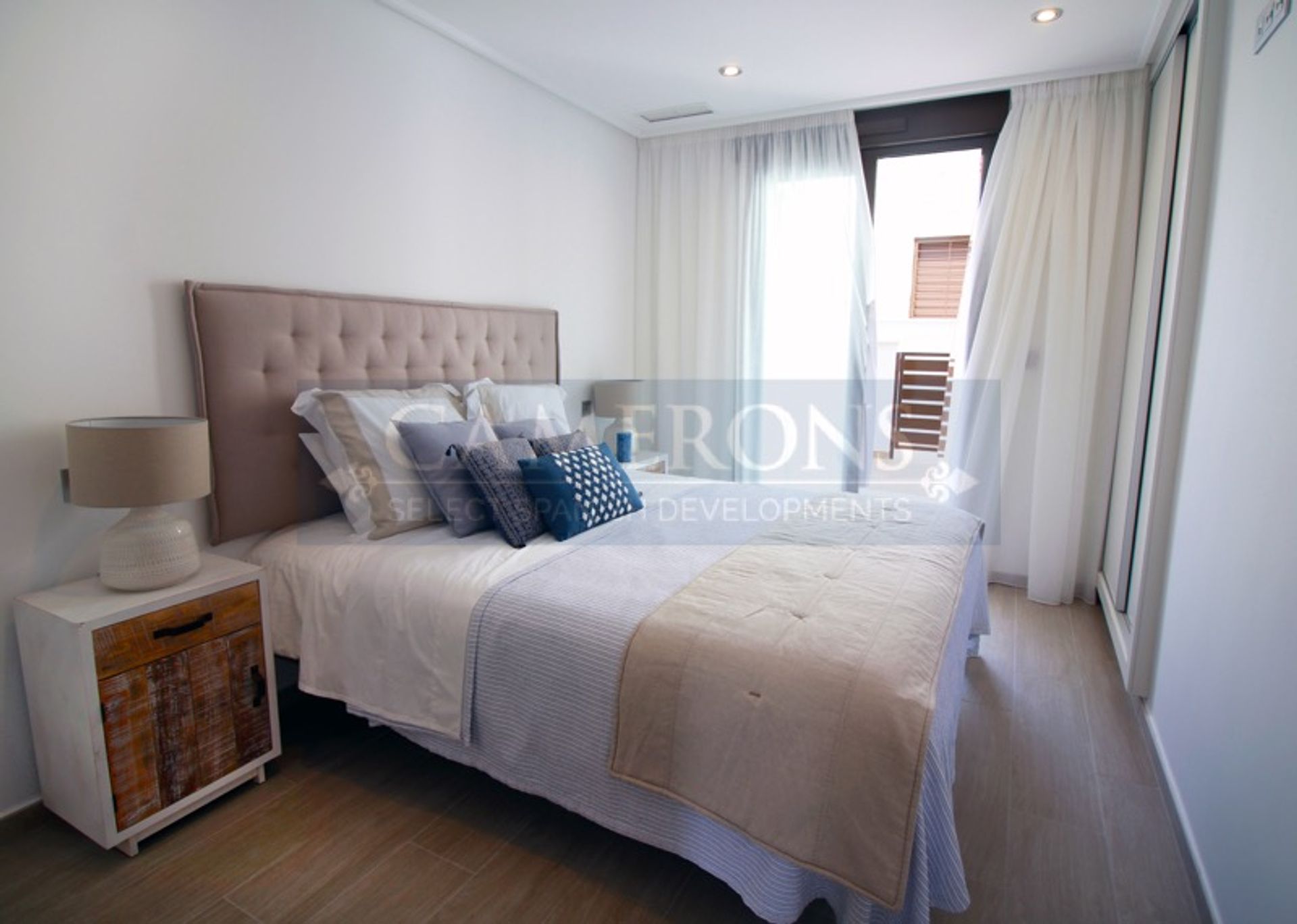 Condominium in Torre de la Horadada, Valencian Community 11095064