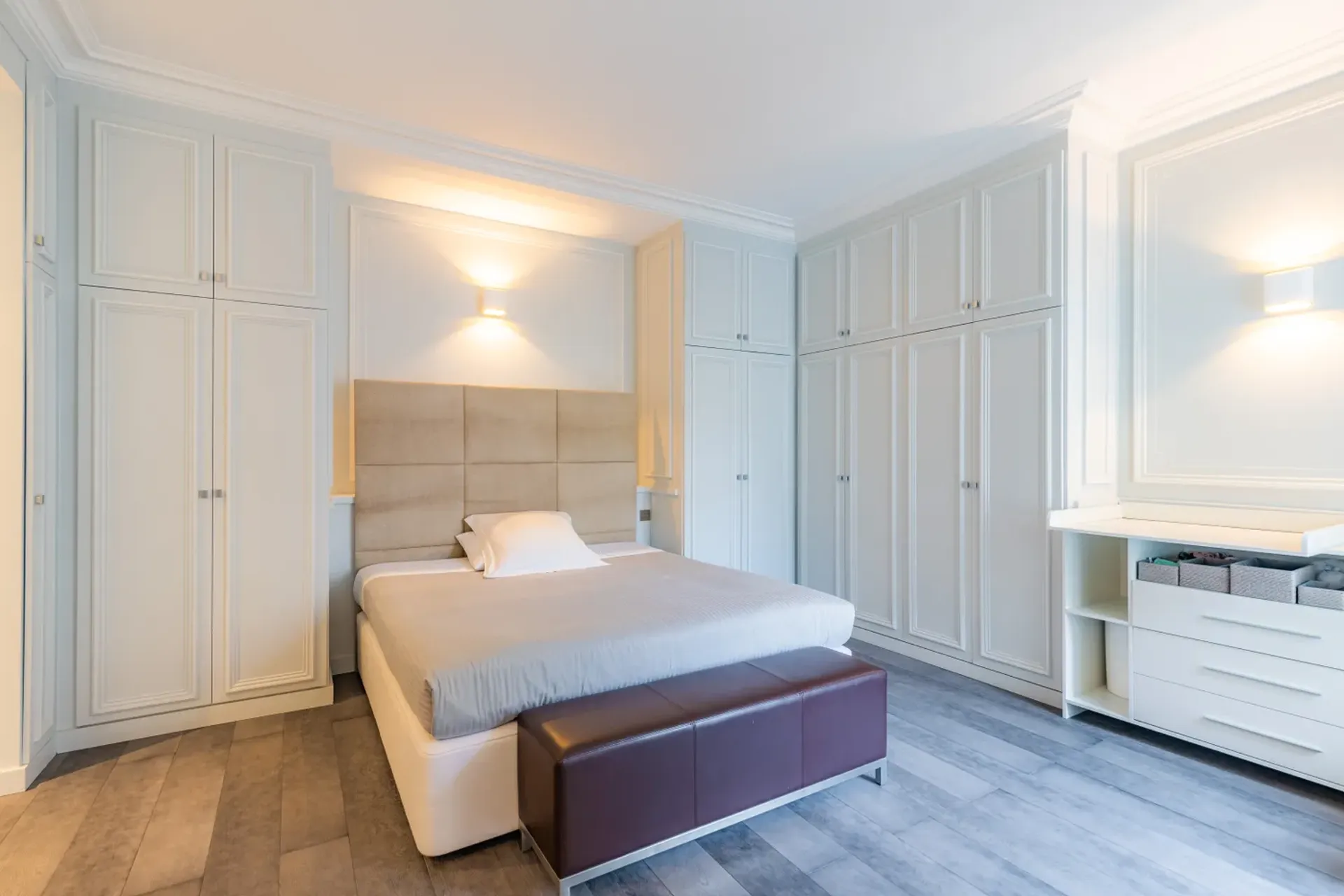 Квартира в Neuilly-sur-Seine, Ile-de-France 11095984