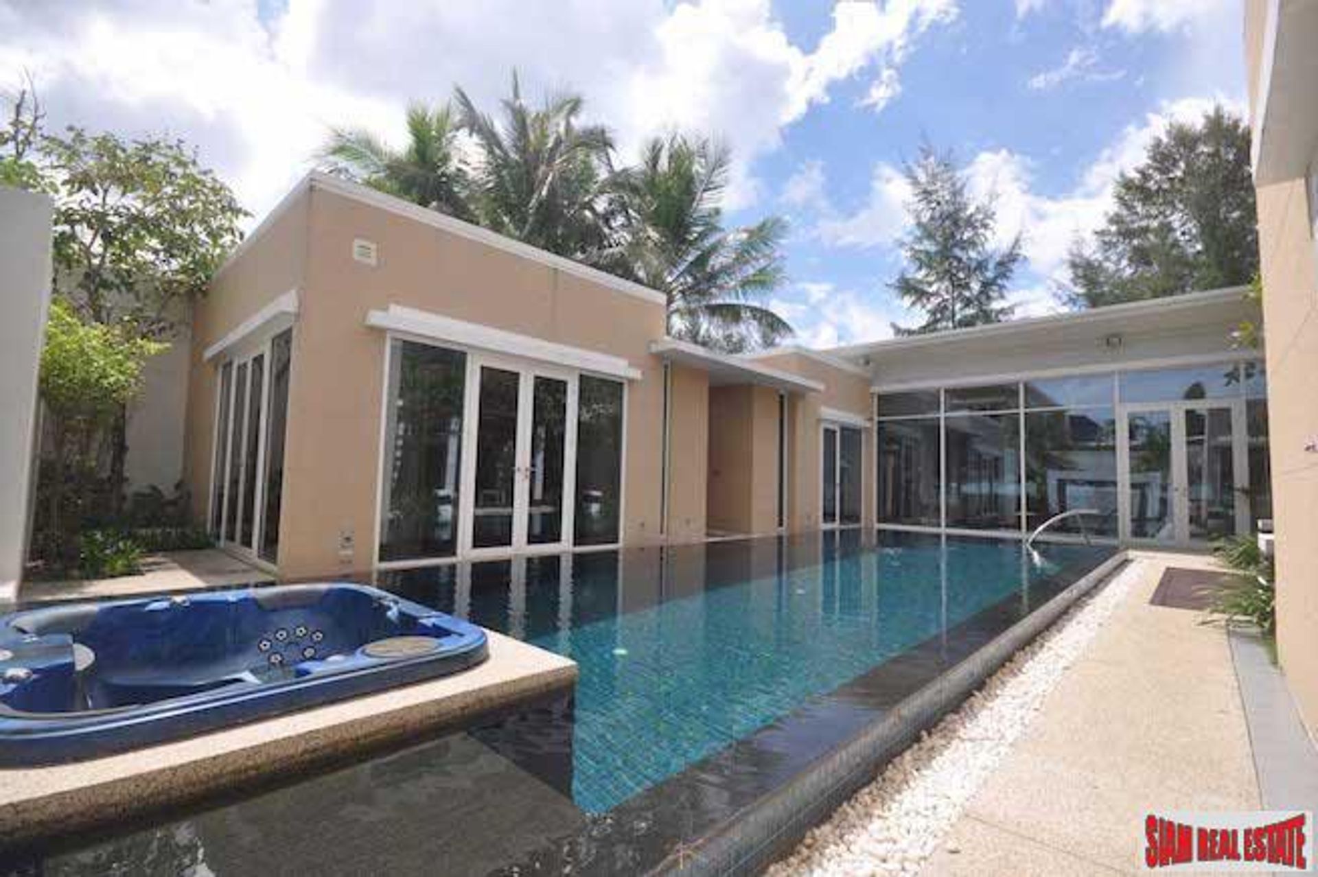 rumah dalam Ban Mai Khao, Phuket 11096594