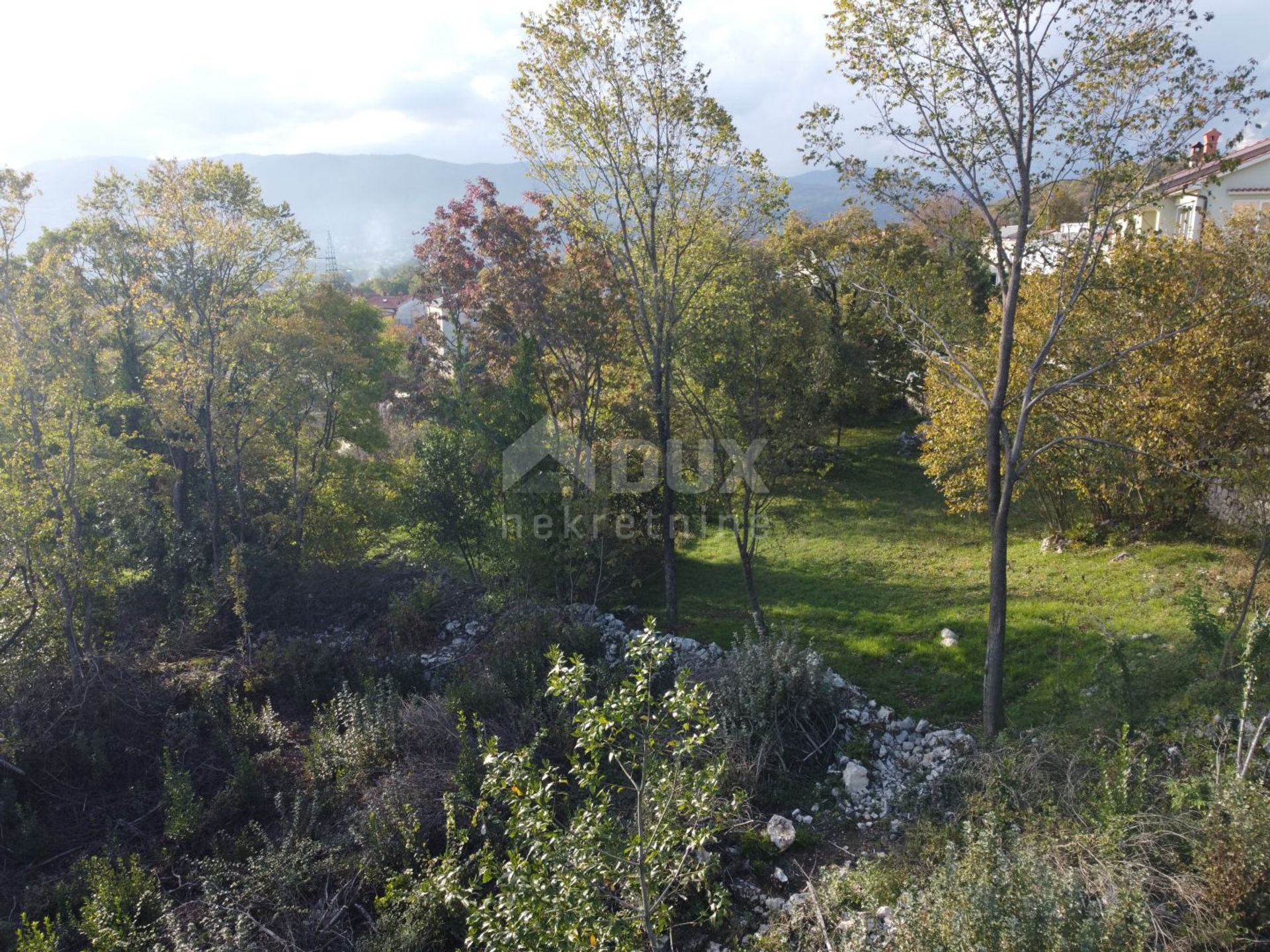 土地 在 Kastav, Primorje-Gorski Kotar County 11098271