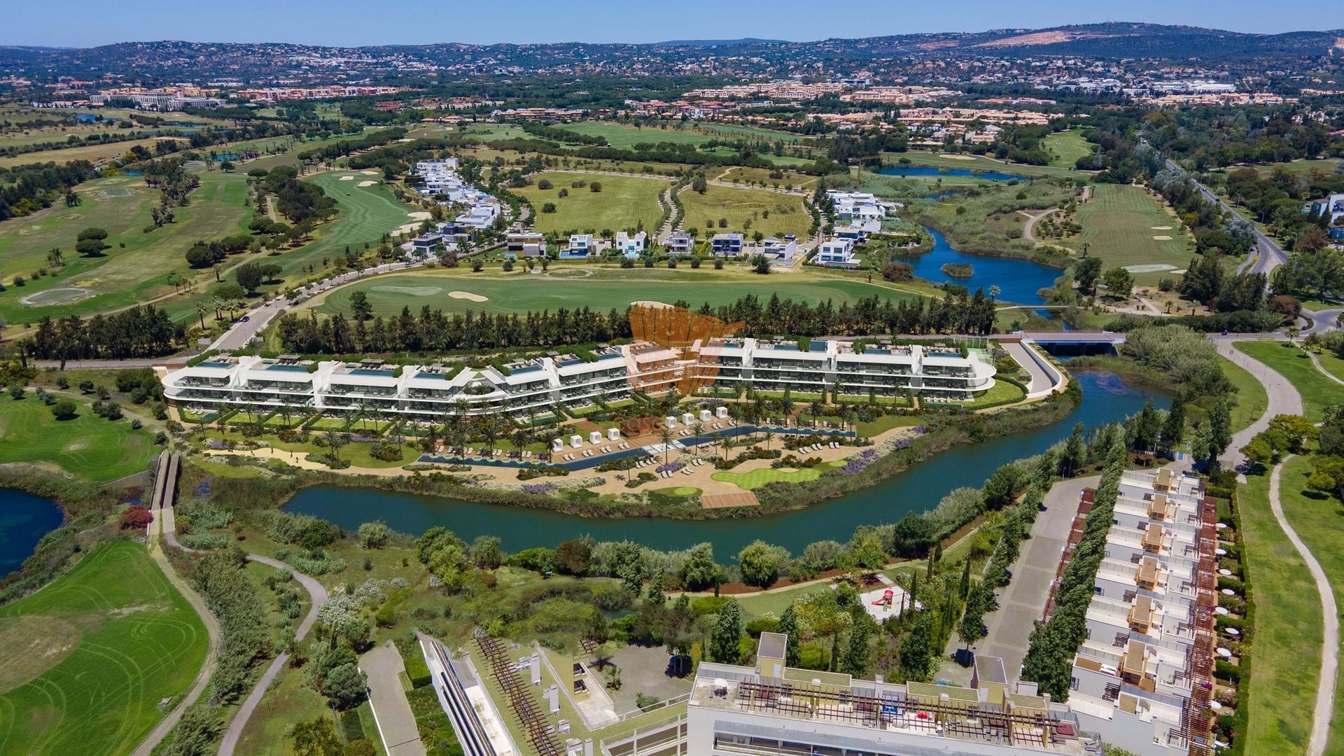 Condominium in Quarteira, Faro 11104920