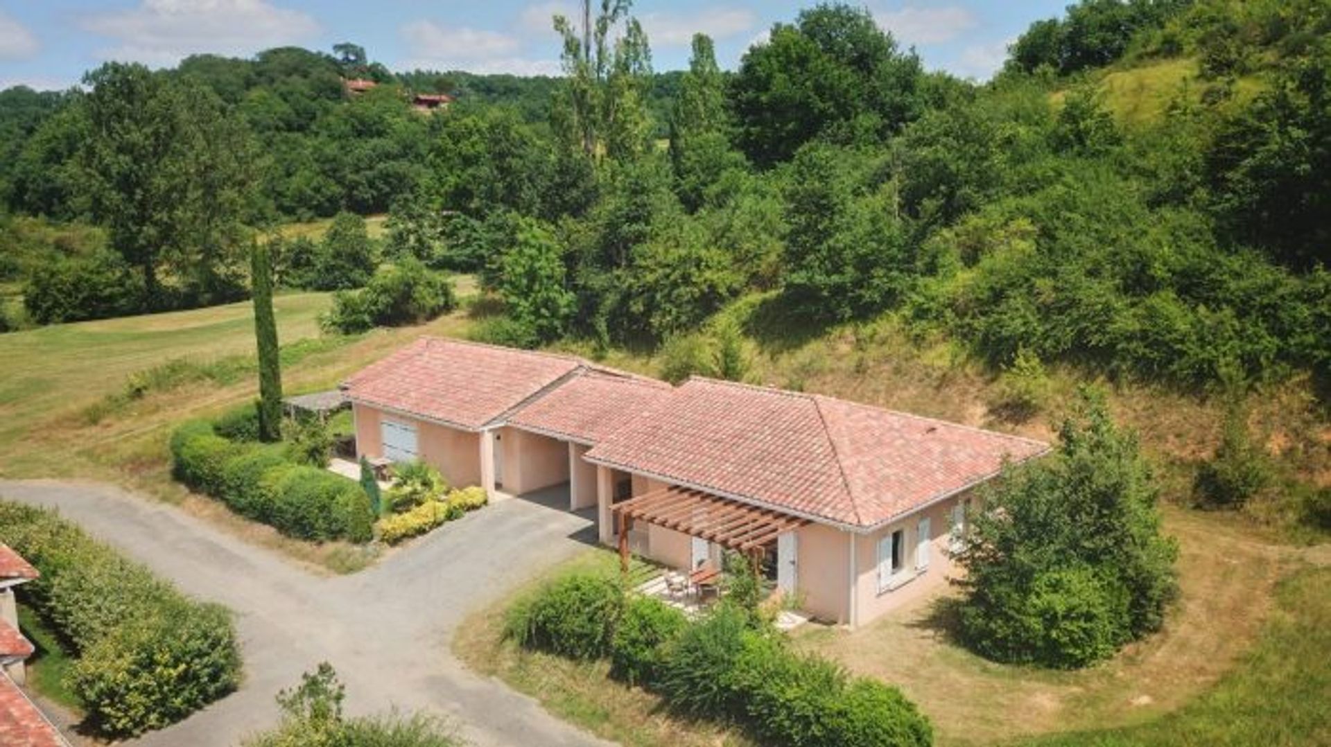 House in Masseube, Occitanie 11107196