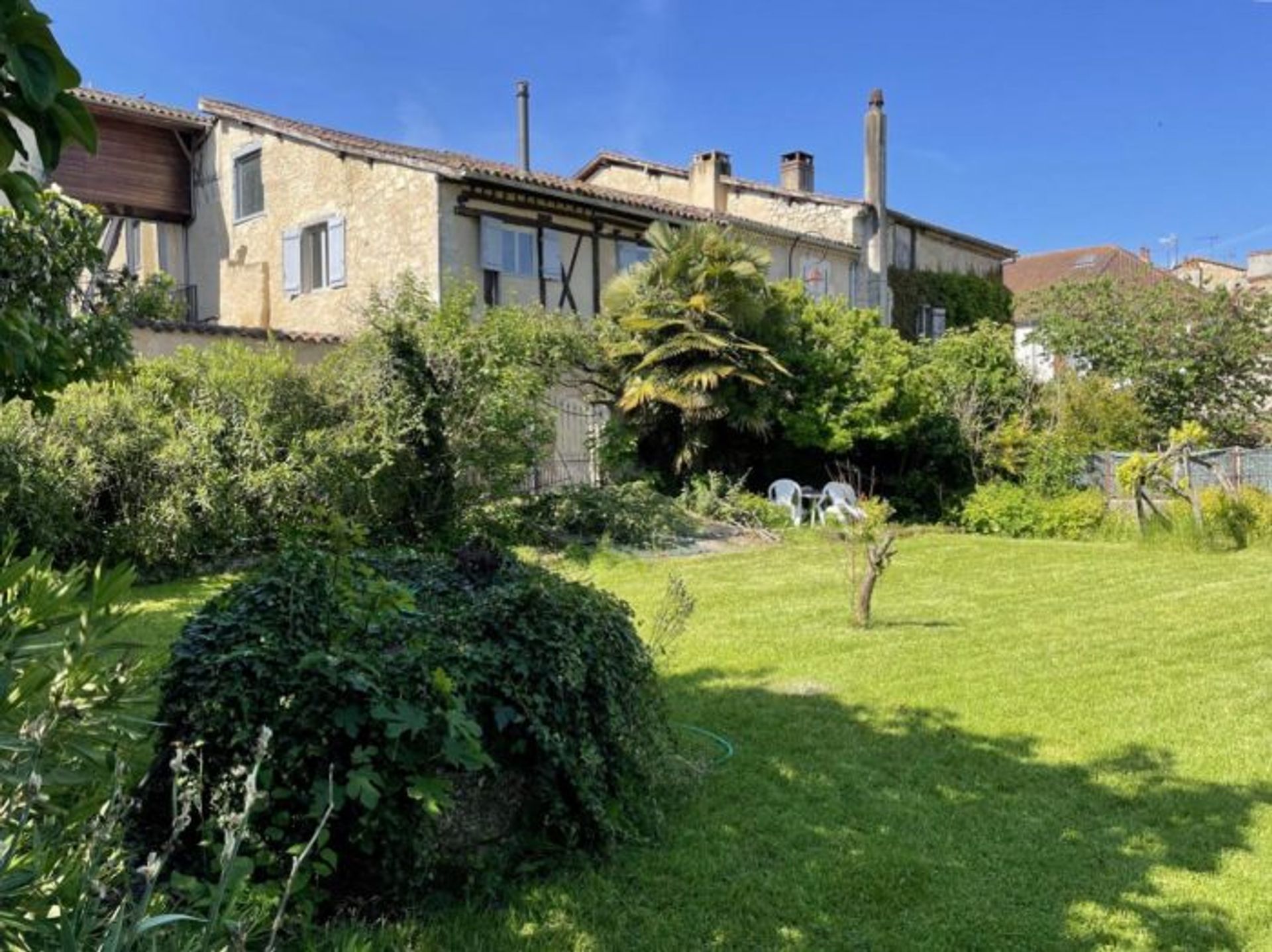 Huis in Larroque-sur-l'Osse, Occitanie 11107200