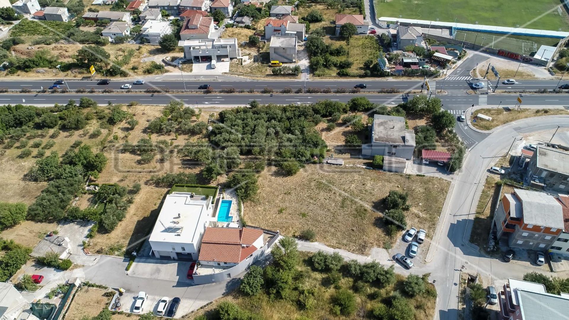 Земельные участки в Kaštel Sućurac, Splitsko-dalmatinska županija 11108493