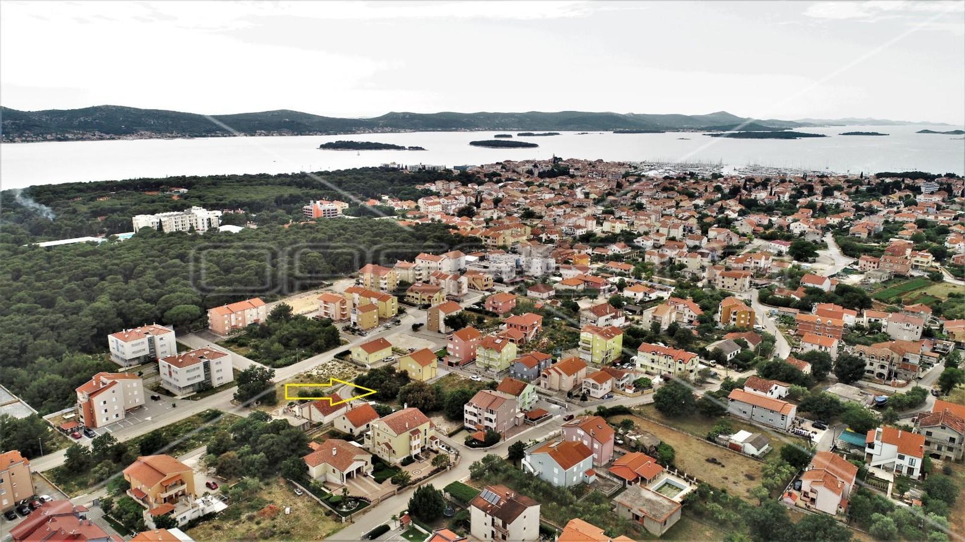 Земельные участки в Biograd na Moru, Zadarska županija 11108536