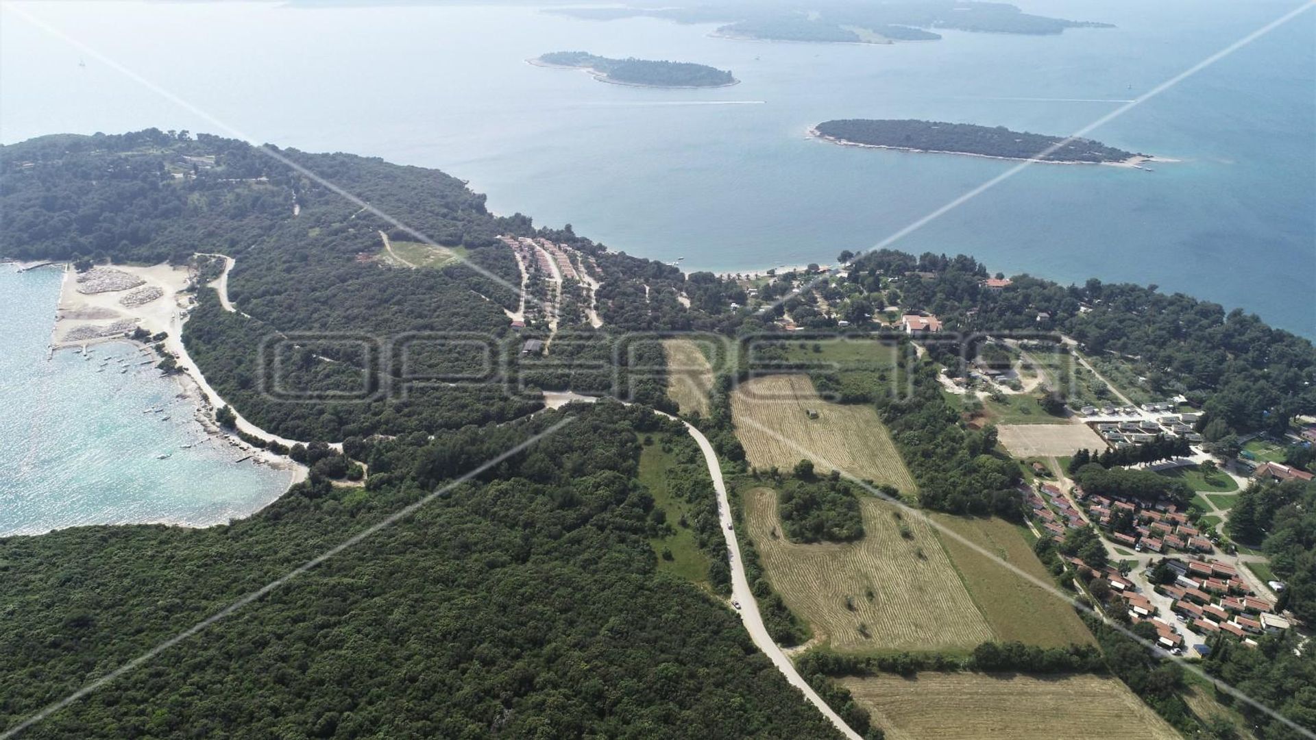 Terre dans Stinjan, Istarska Zupanija 11108540