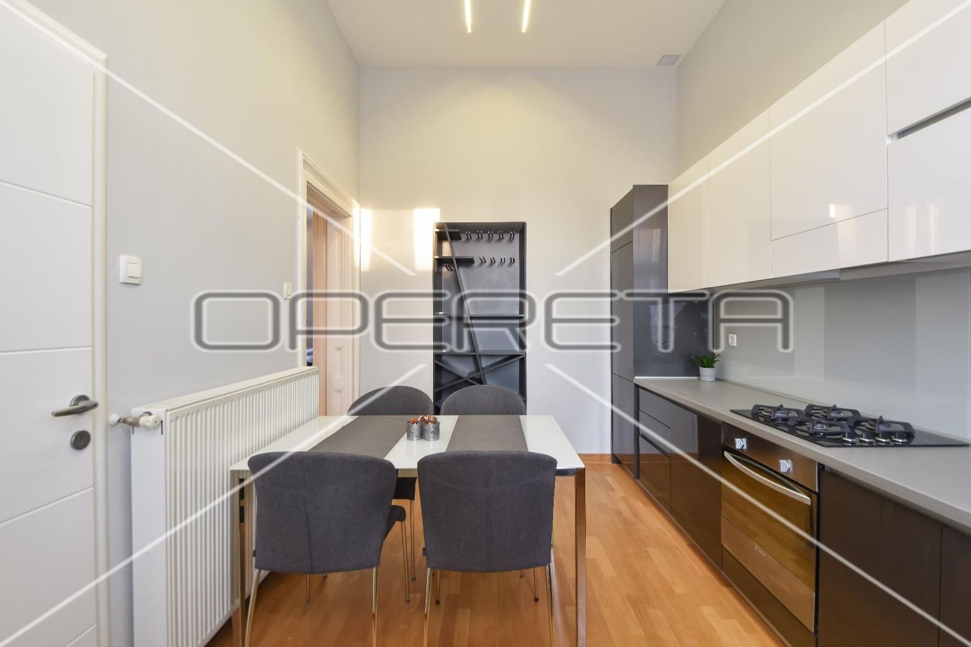 Condominio en Zagreb,  11108563