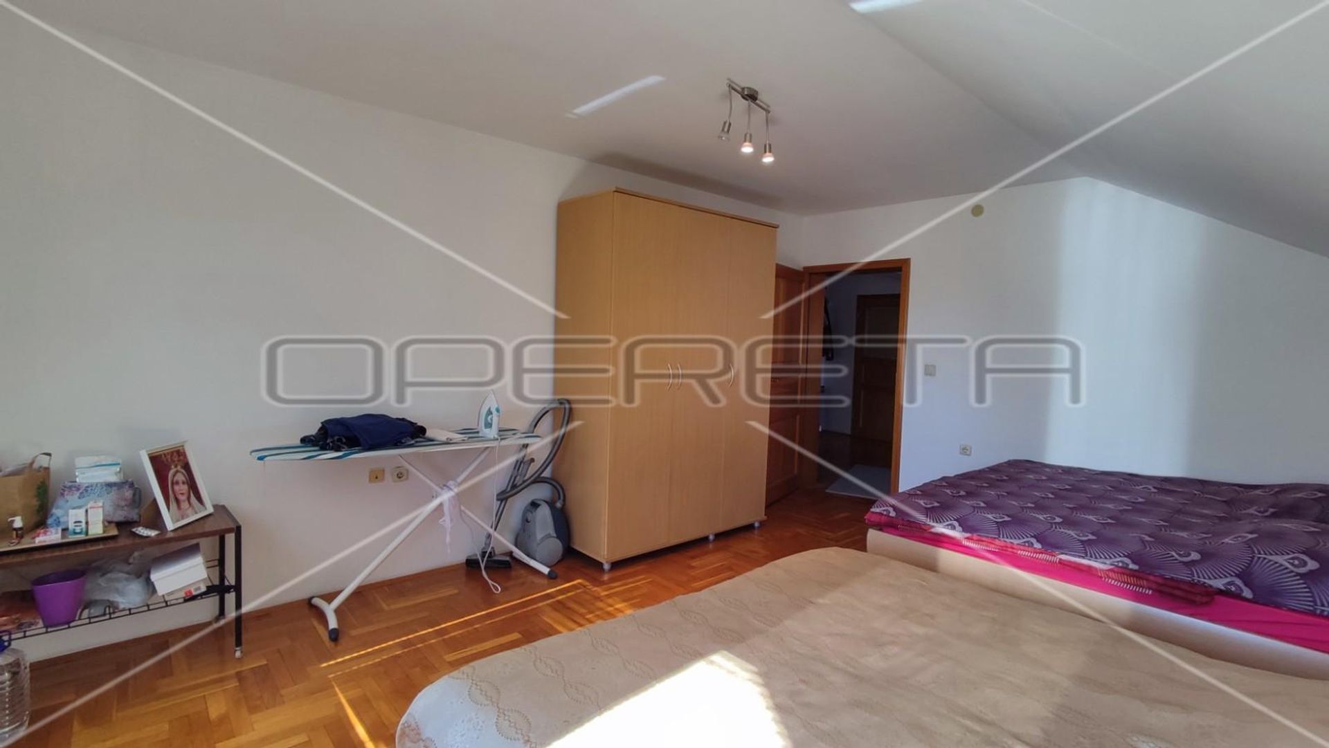 Condominio en Sesvete, Grad Zagreb 11108565