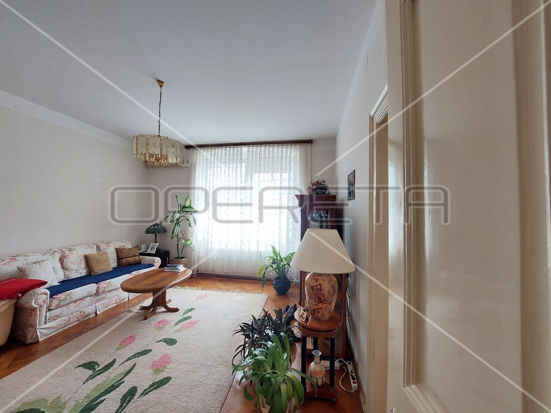 Condominio en Bijenik, Zagreb, Graduado 11108580