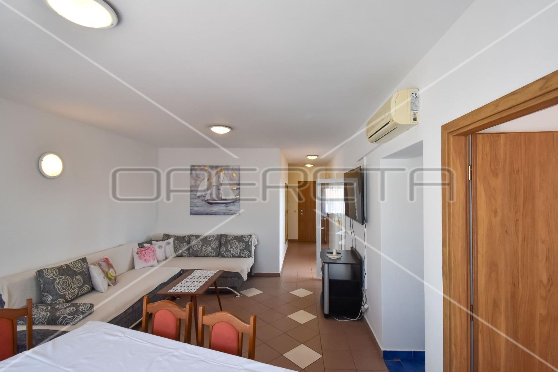 Condominio en Biograd na Moru, Zadarska županija 11108592