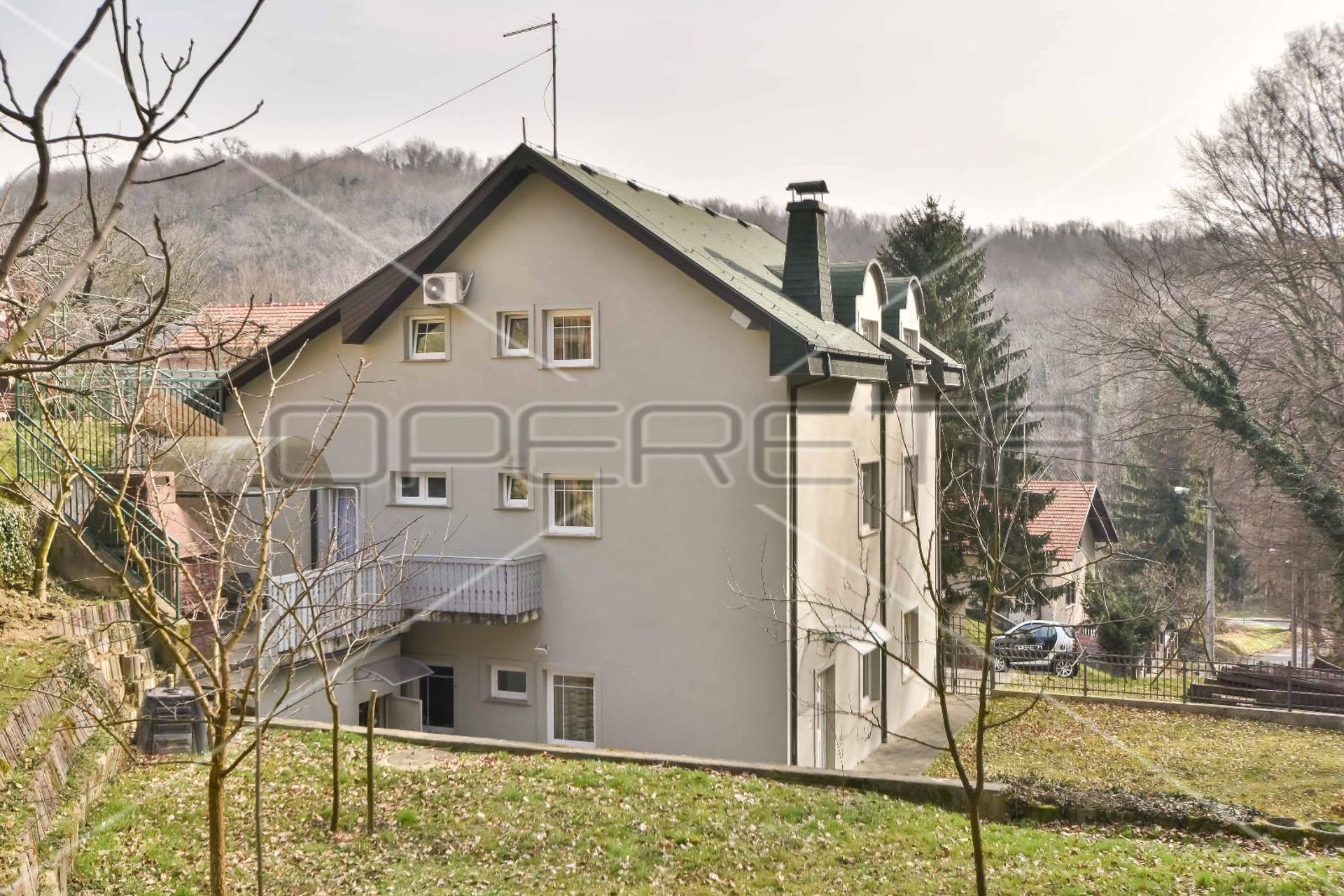 casa en Bijenik, Zagreb, Graduado 11108667