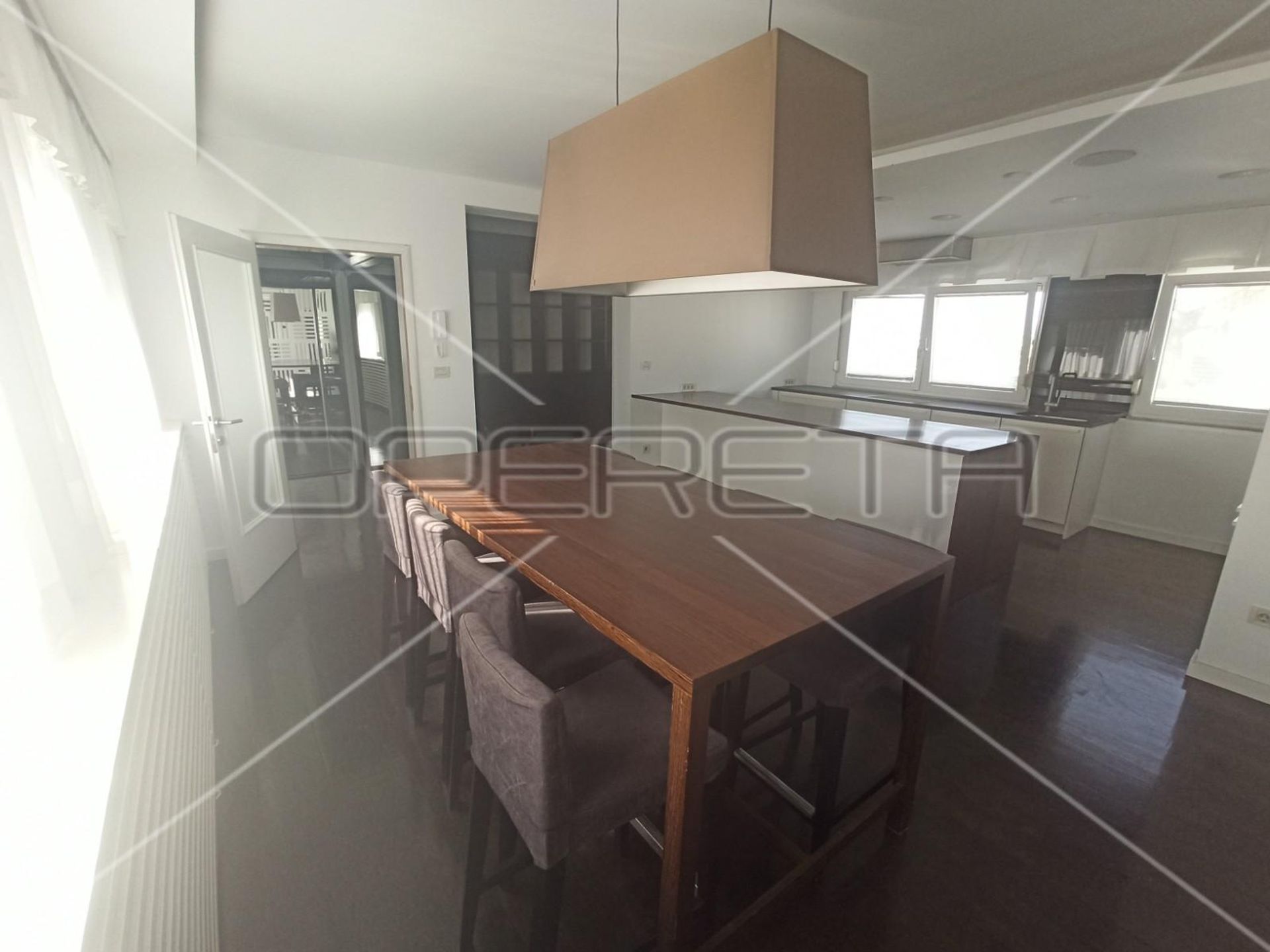 Condominio en Bijenik, Zagreb, Graduado 11109057