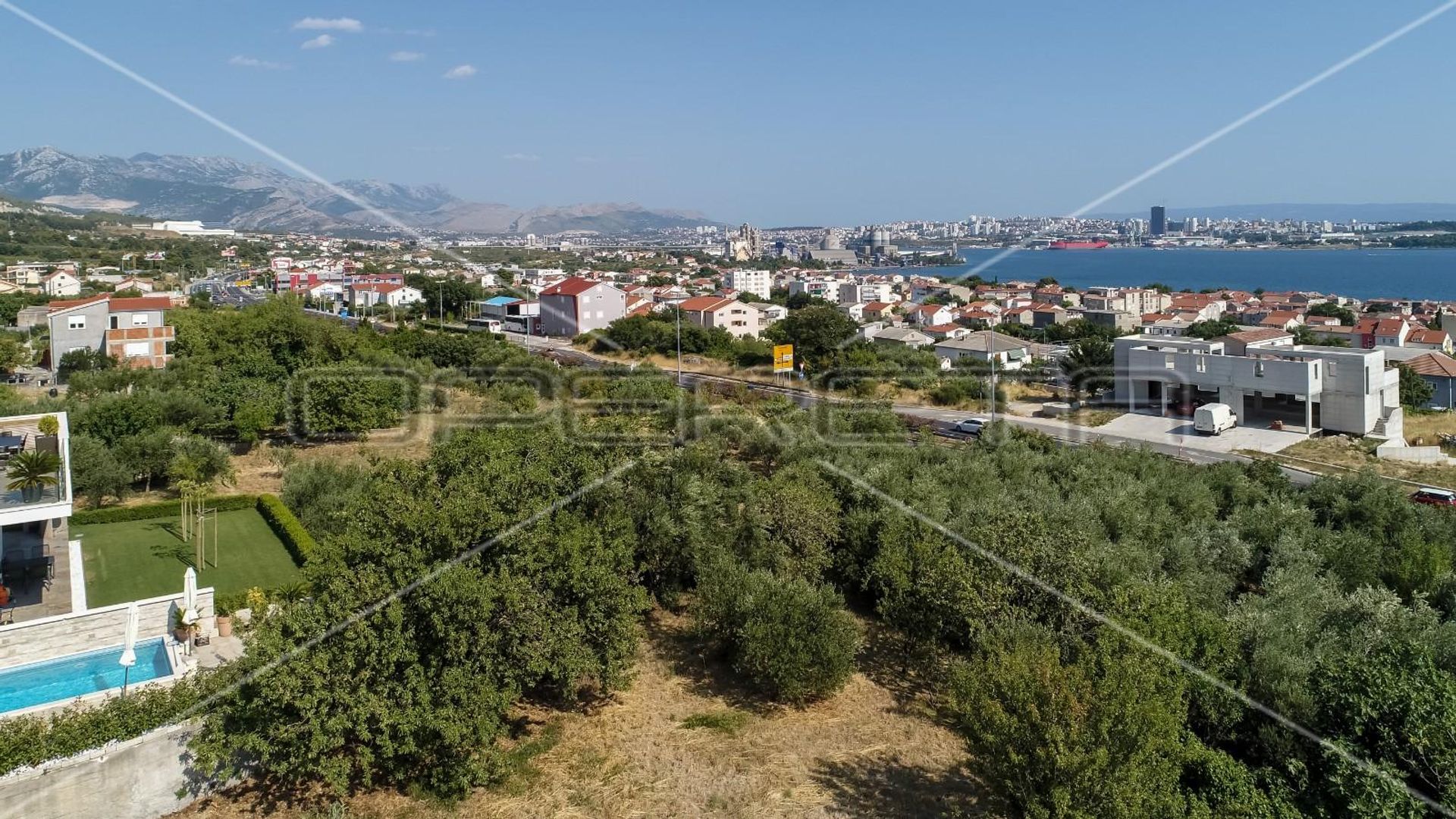 Terre dans Kaštel Sućurac, Splitsko-dalmatinska županija 11109090