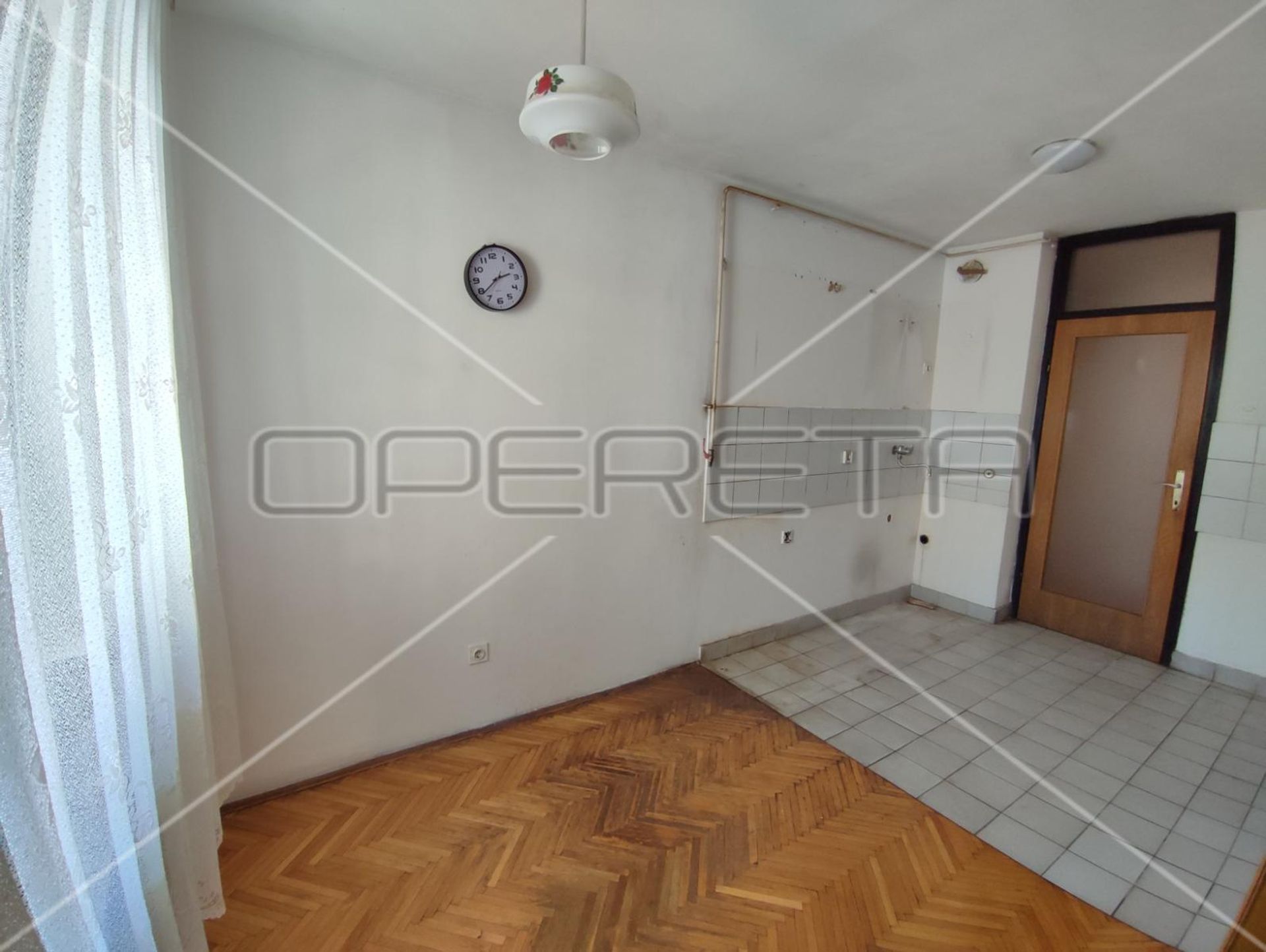 Condominio en Zagreb, Zagreb, Graduado 11109212