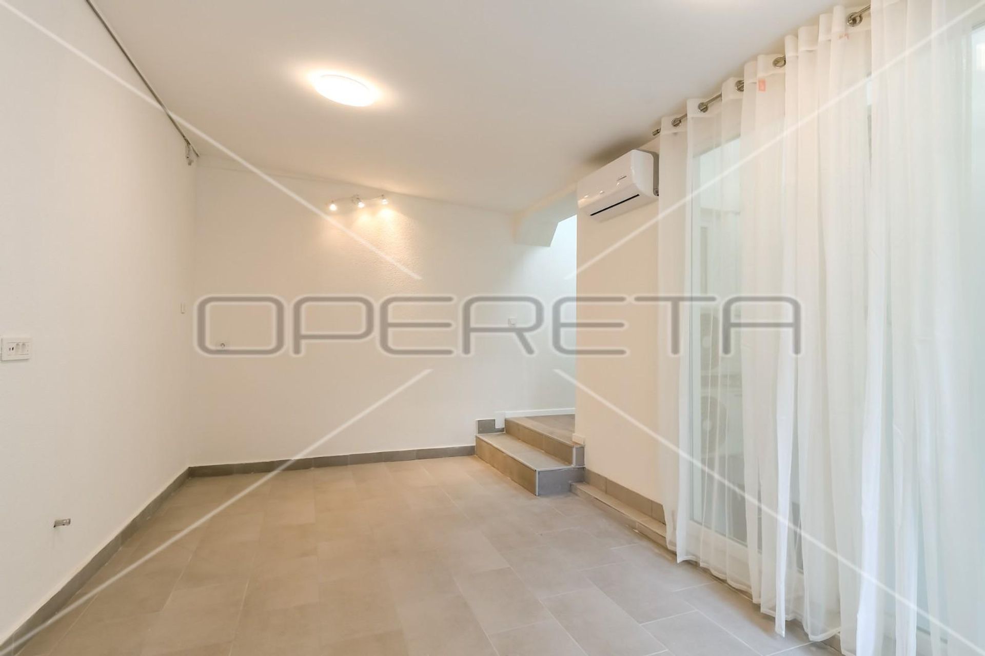 Condominium dans Zagreb, Zagreb, Grad 11109390