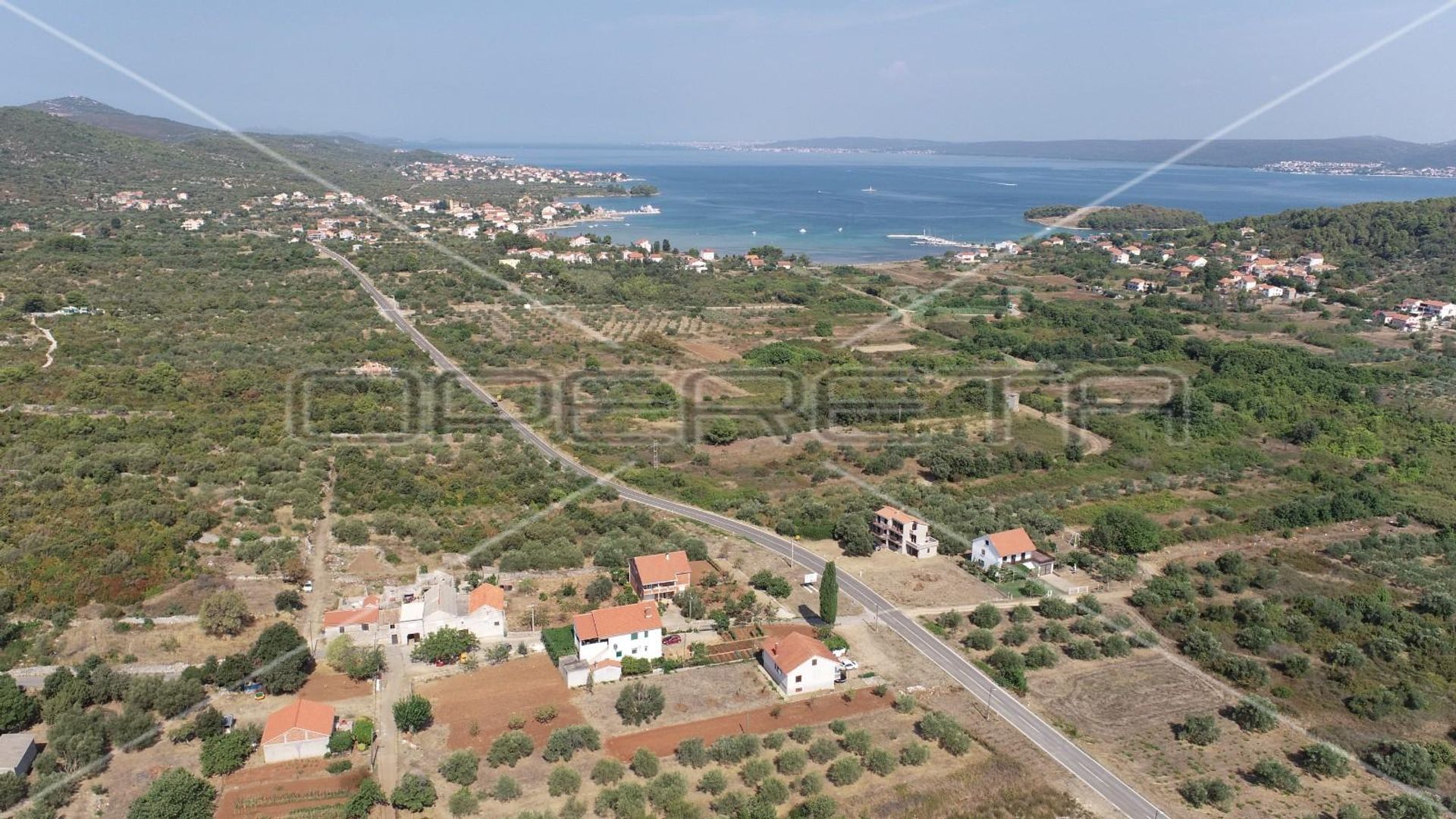 casa en Pašman, Zadarska županija 11109402