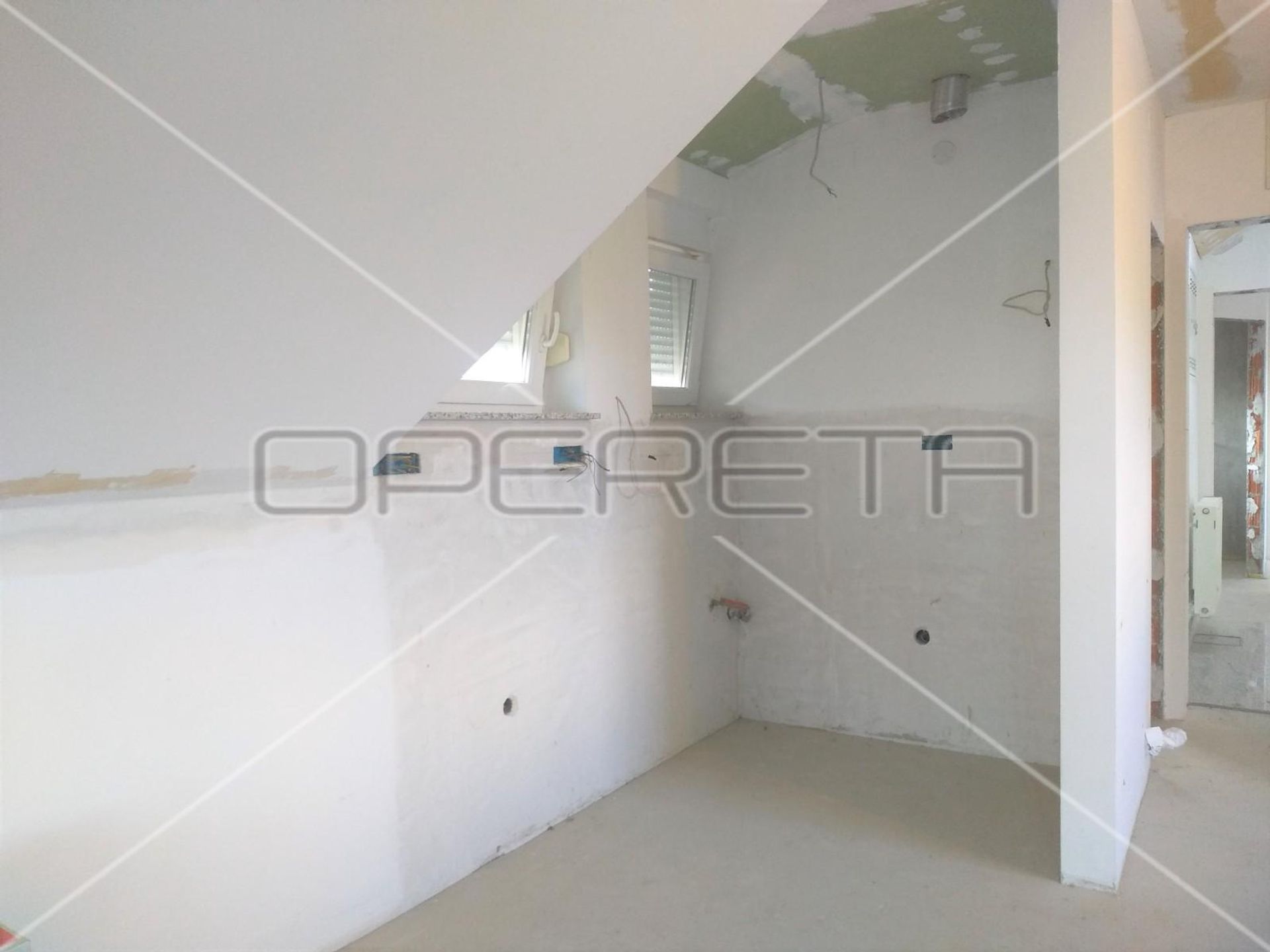 Condominium dans Zagreb,  11109405