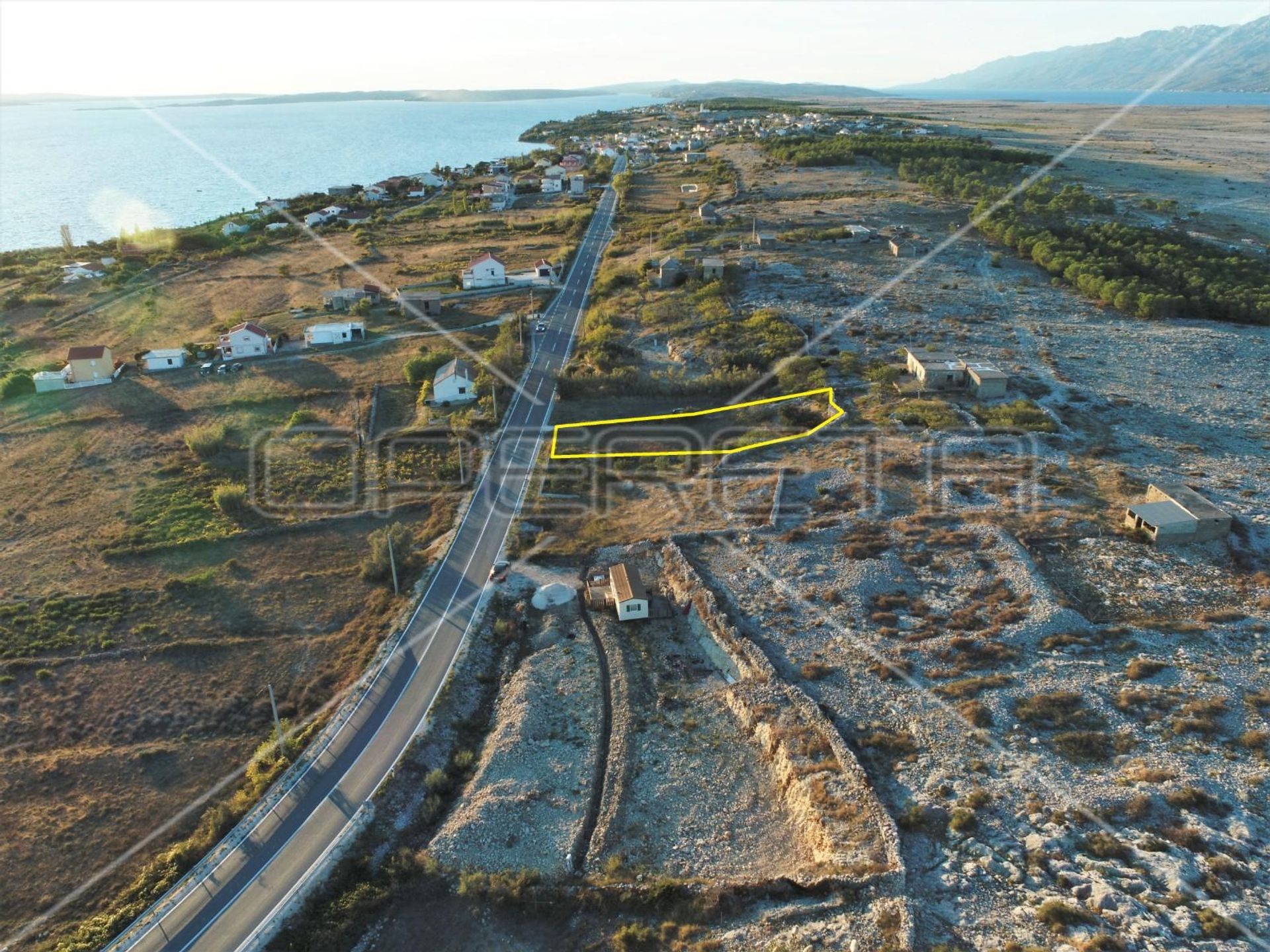 Terre dans Ražanac, Zadarska županija 11109531