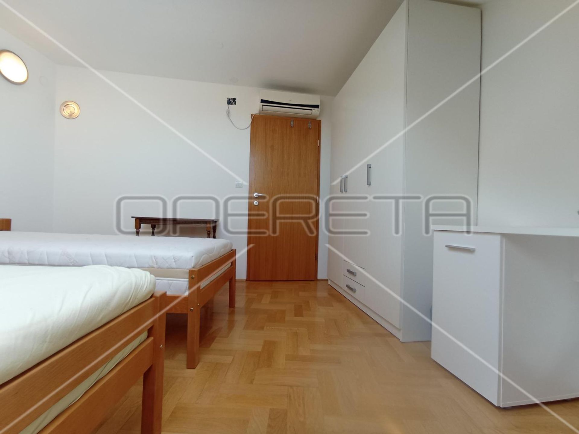 Condominium in Vrapce, Zagreb, Grad 11109576