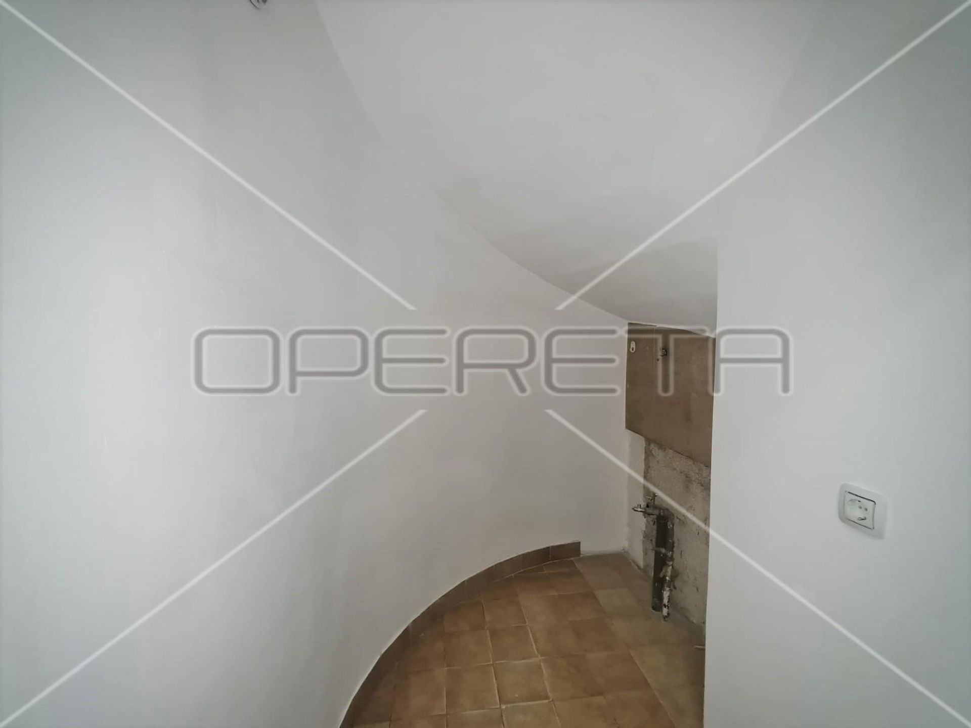 Condominium in Remetinec, Zagreb, Grad 11109597