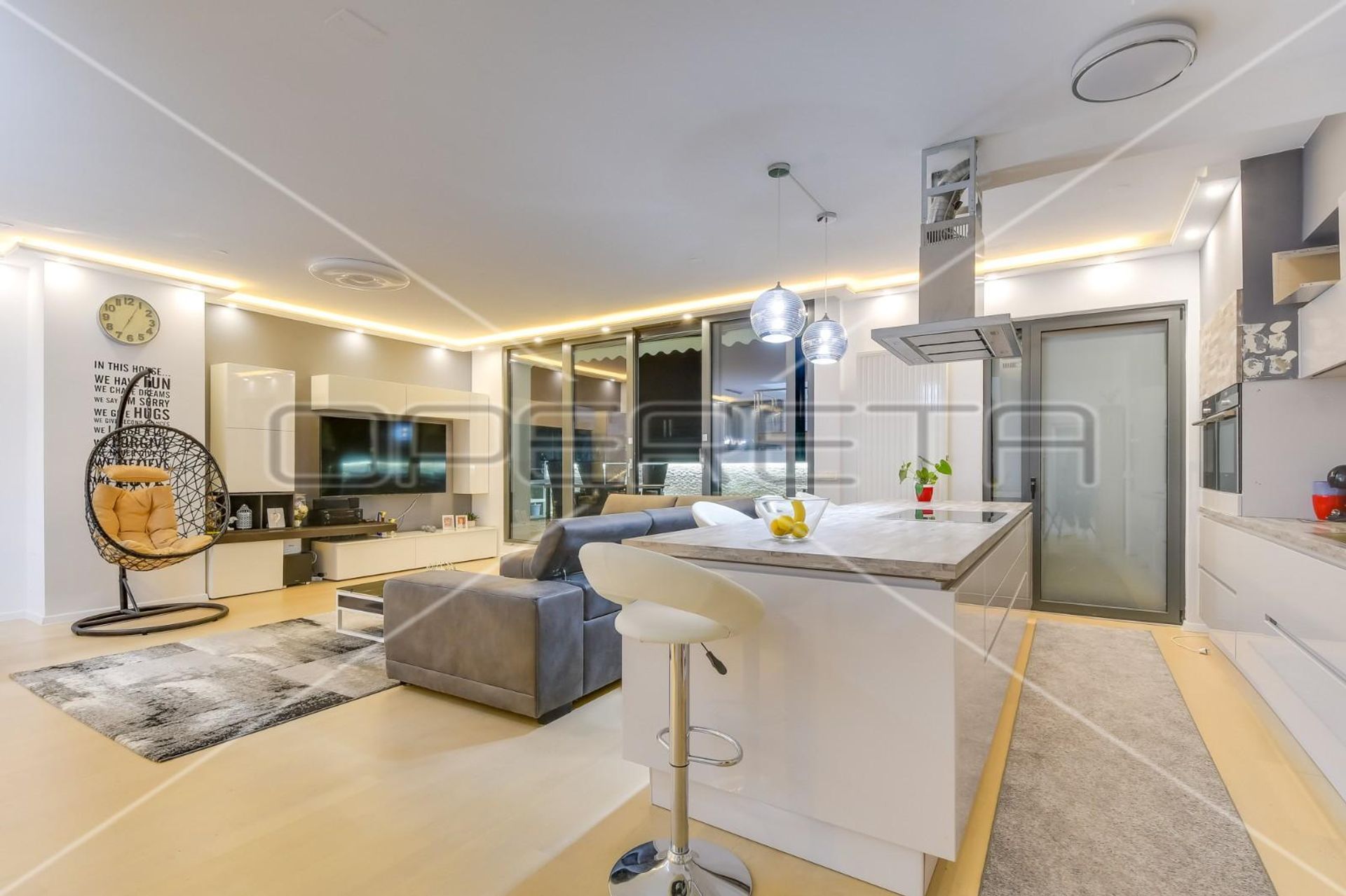 Condominium dans Bijenik, Zagreb, Grad 11109644