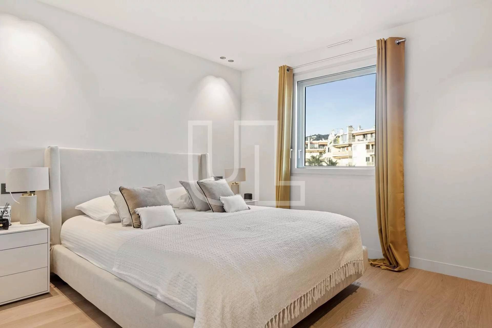 Condominio en Cannes, Provence-Alpes-Côte d'Azur 11109733