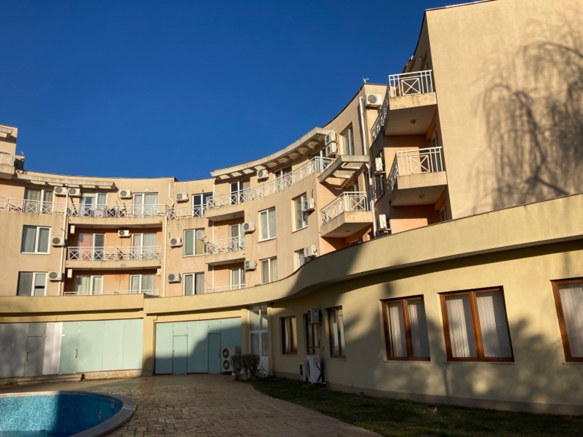 Condominium in , Burgas 11109888