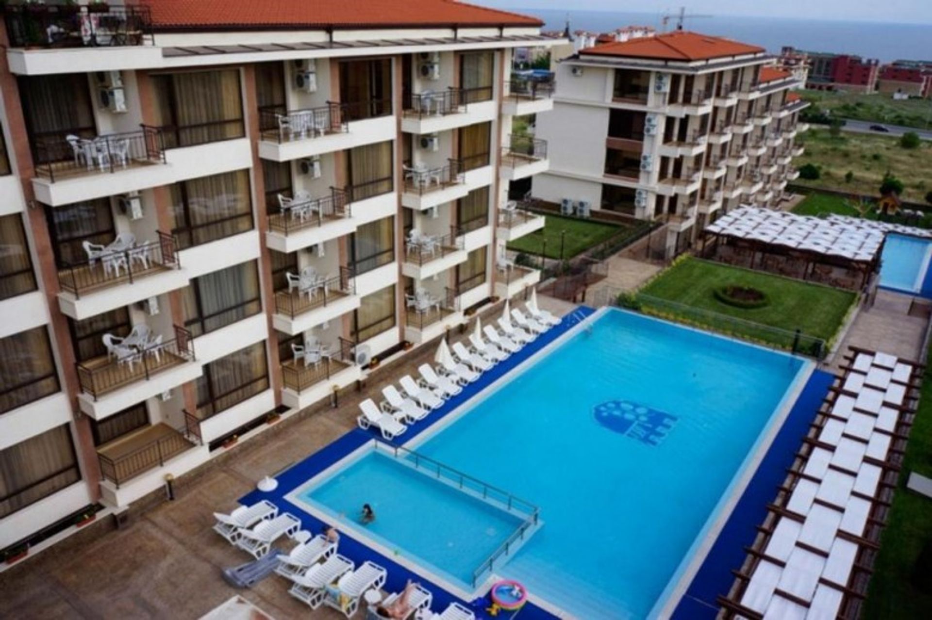 Condominium in Sveti Vlas, Burgas 11109890