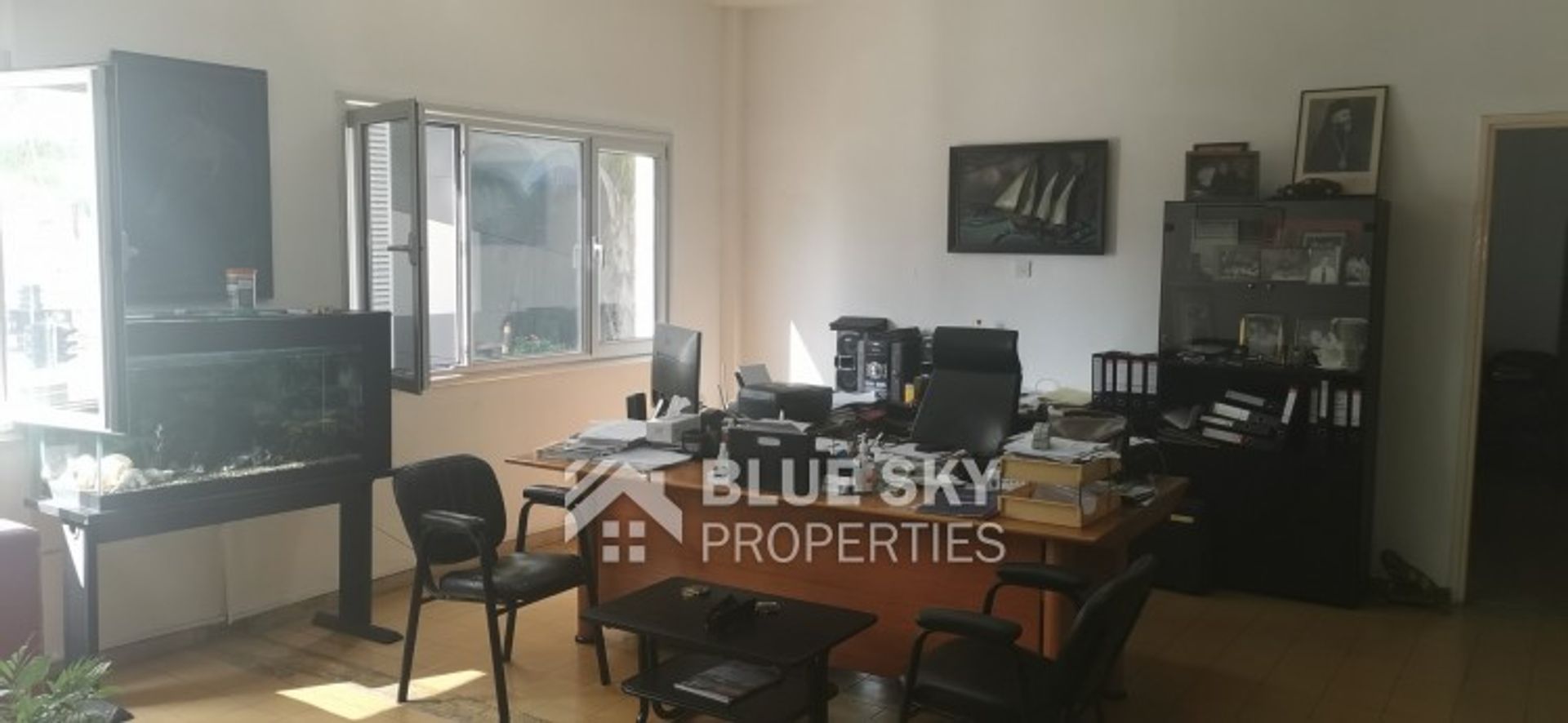 Kantor di Limassol, Limassol 11115558