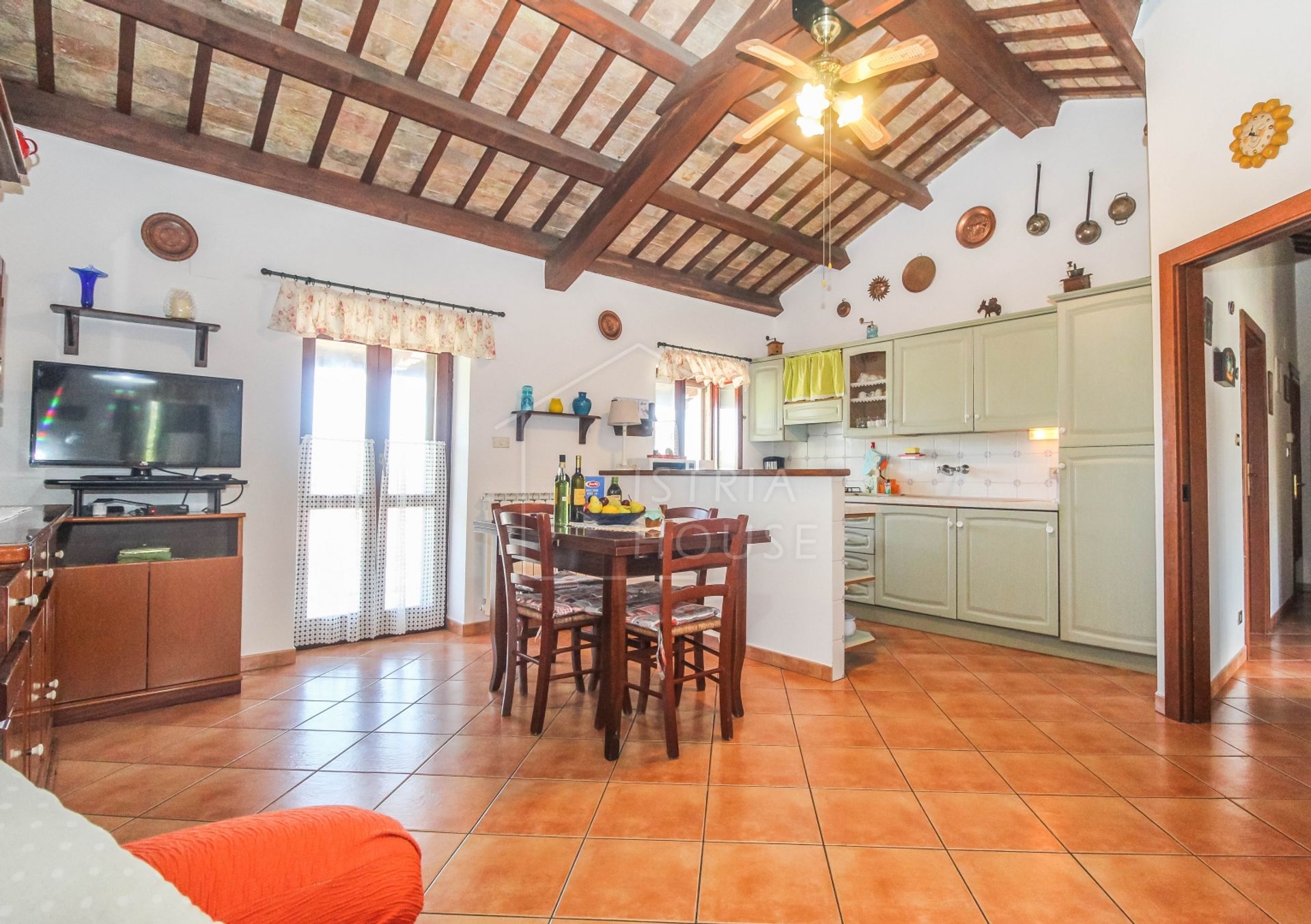 casa en Motovun, Istria County 11115845