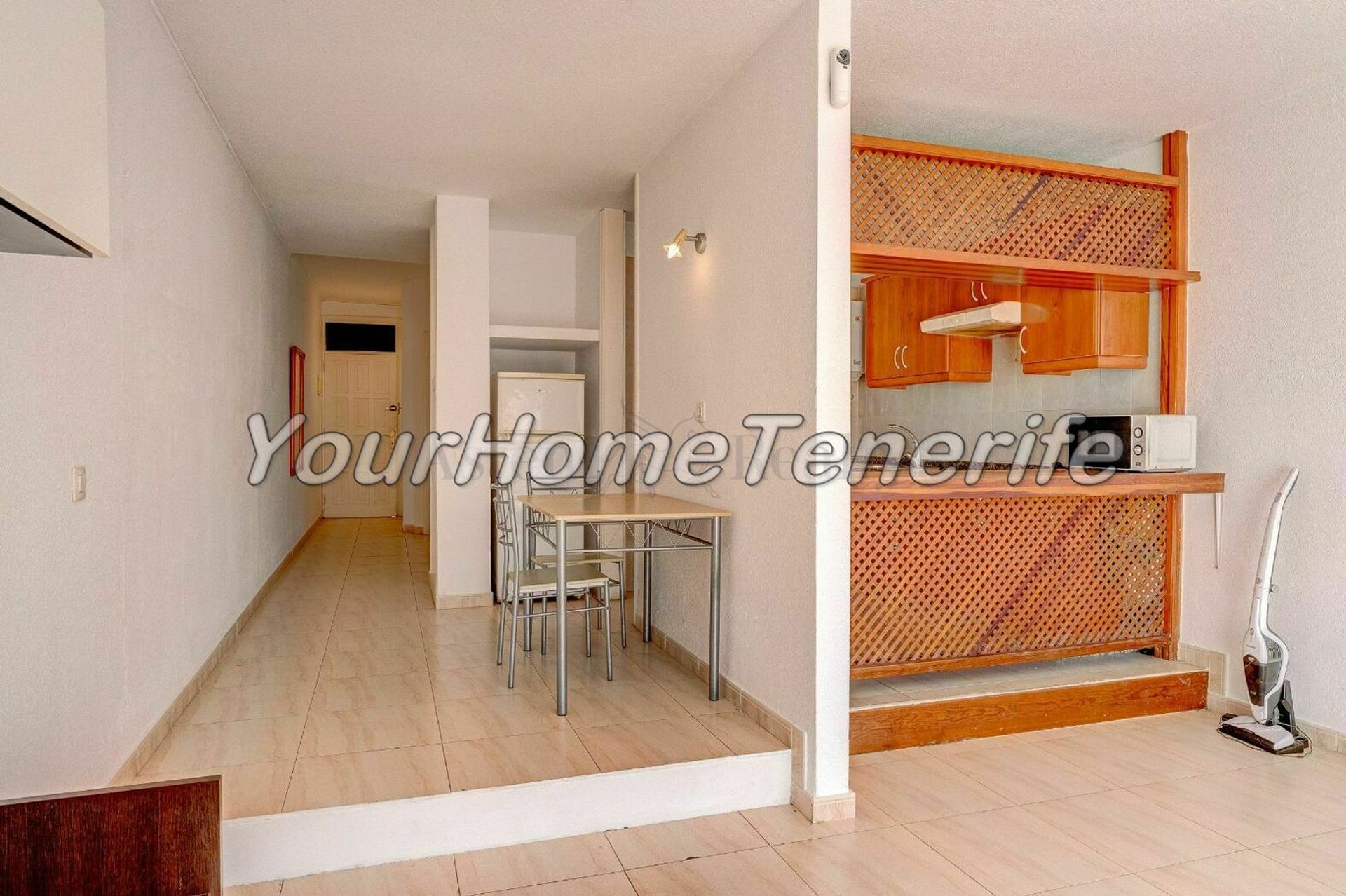 Condominium in Adeje, Canary Islands 11116248