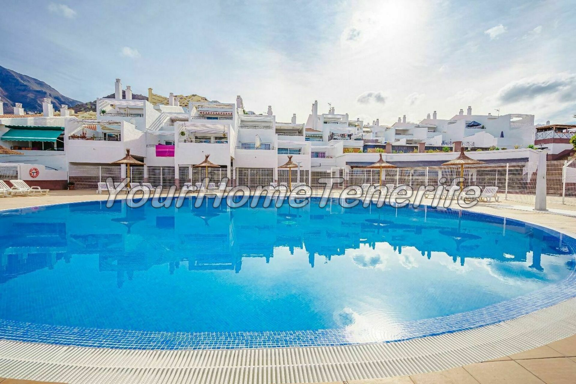 Condominium in Adeje, Canary Islands 11116248