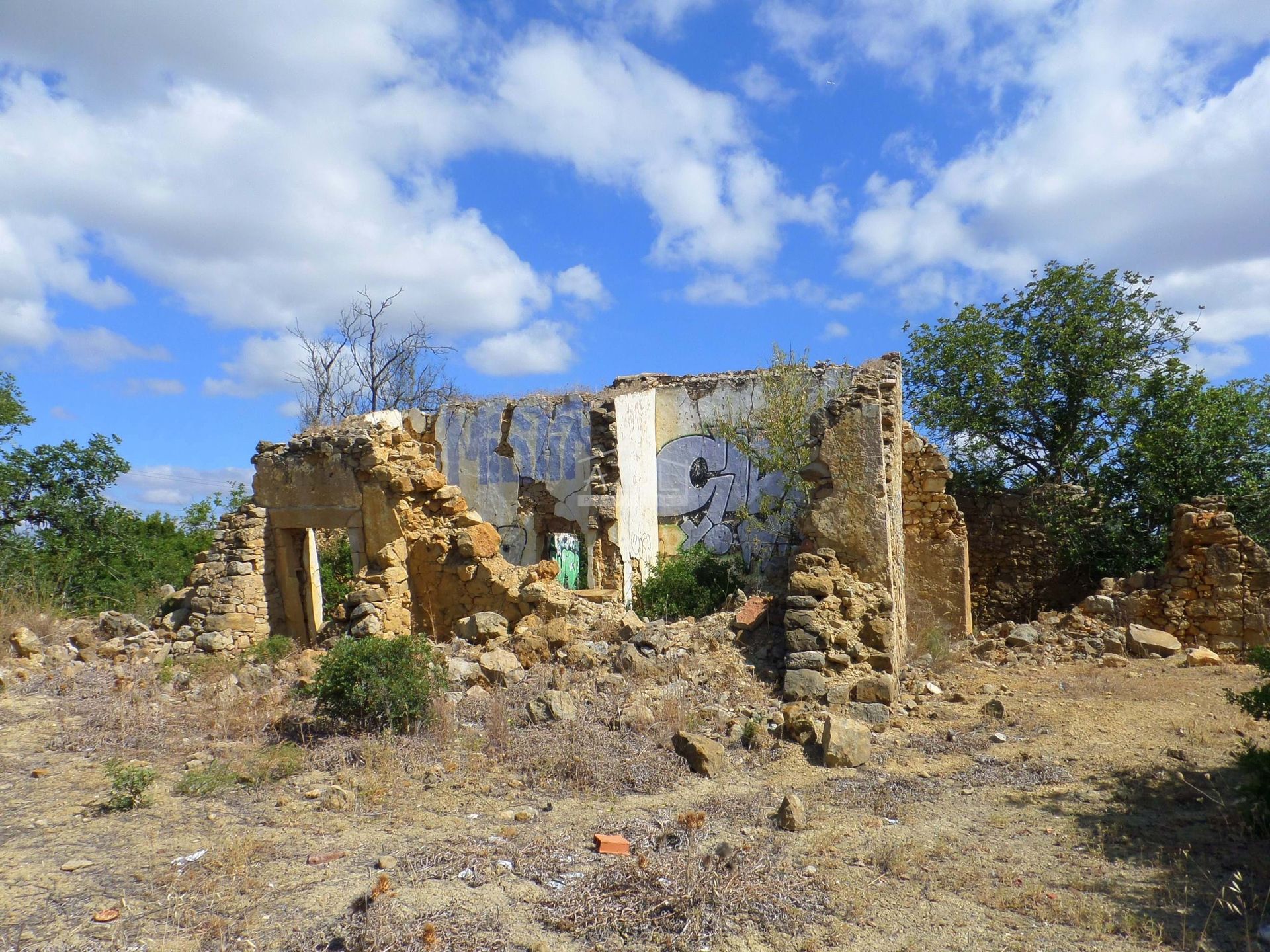 Land in Quarteira, Faro 11116952