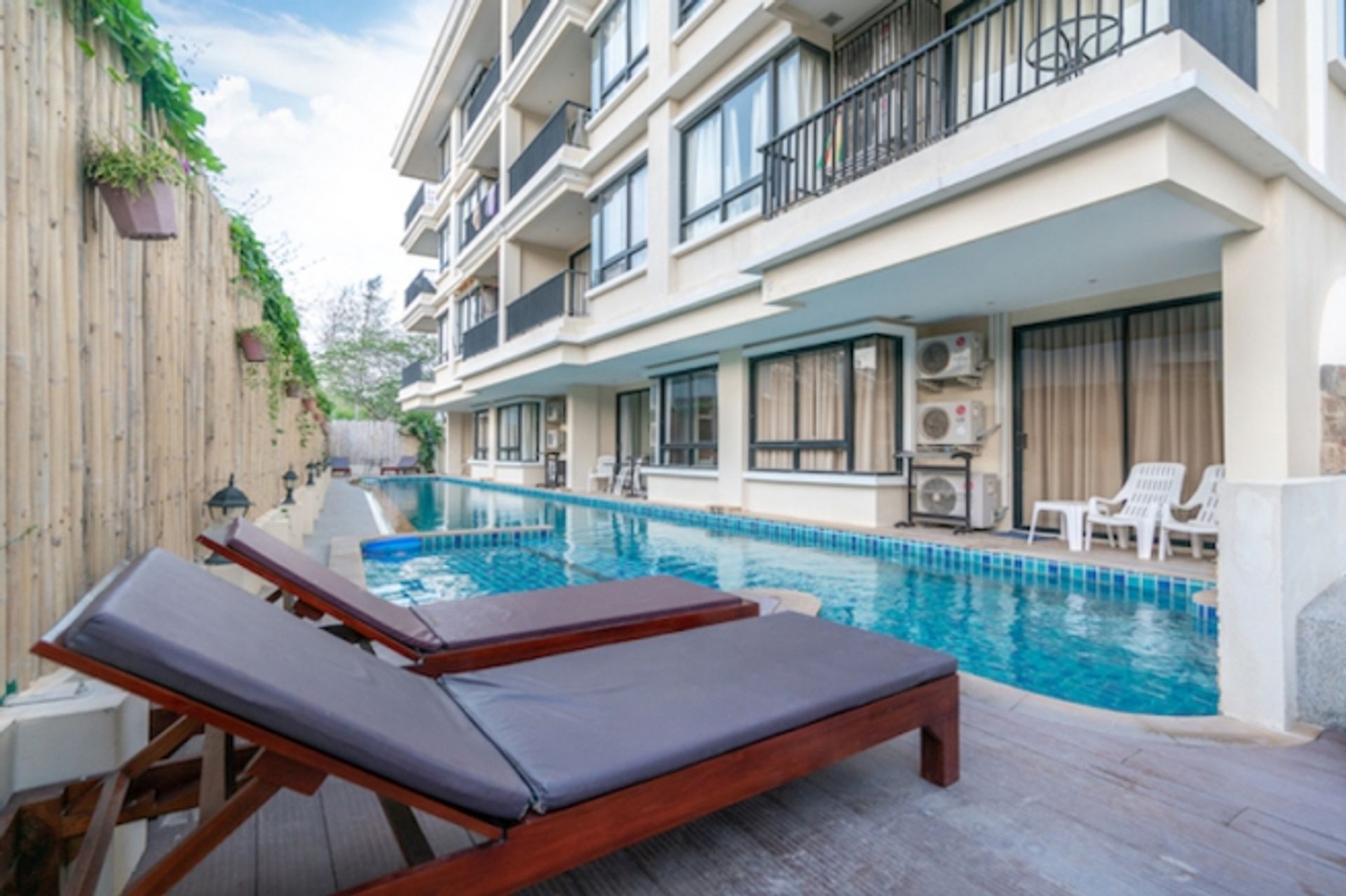 Osakehuoneisto sisään Phuket, ภูเก็ต 11117289