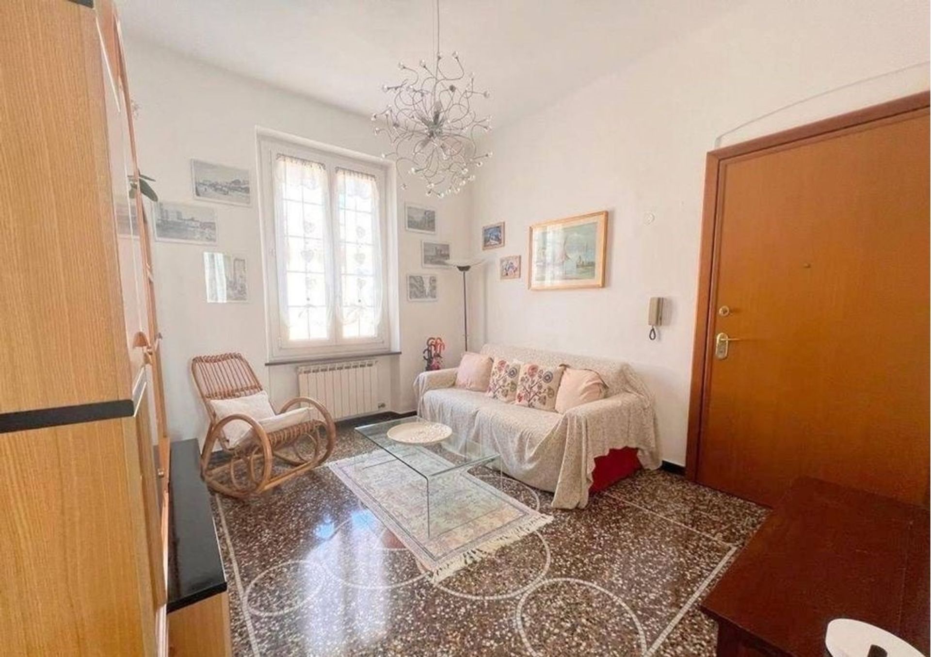 Condominium dans Genoa, Liguria 11117434