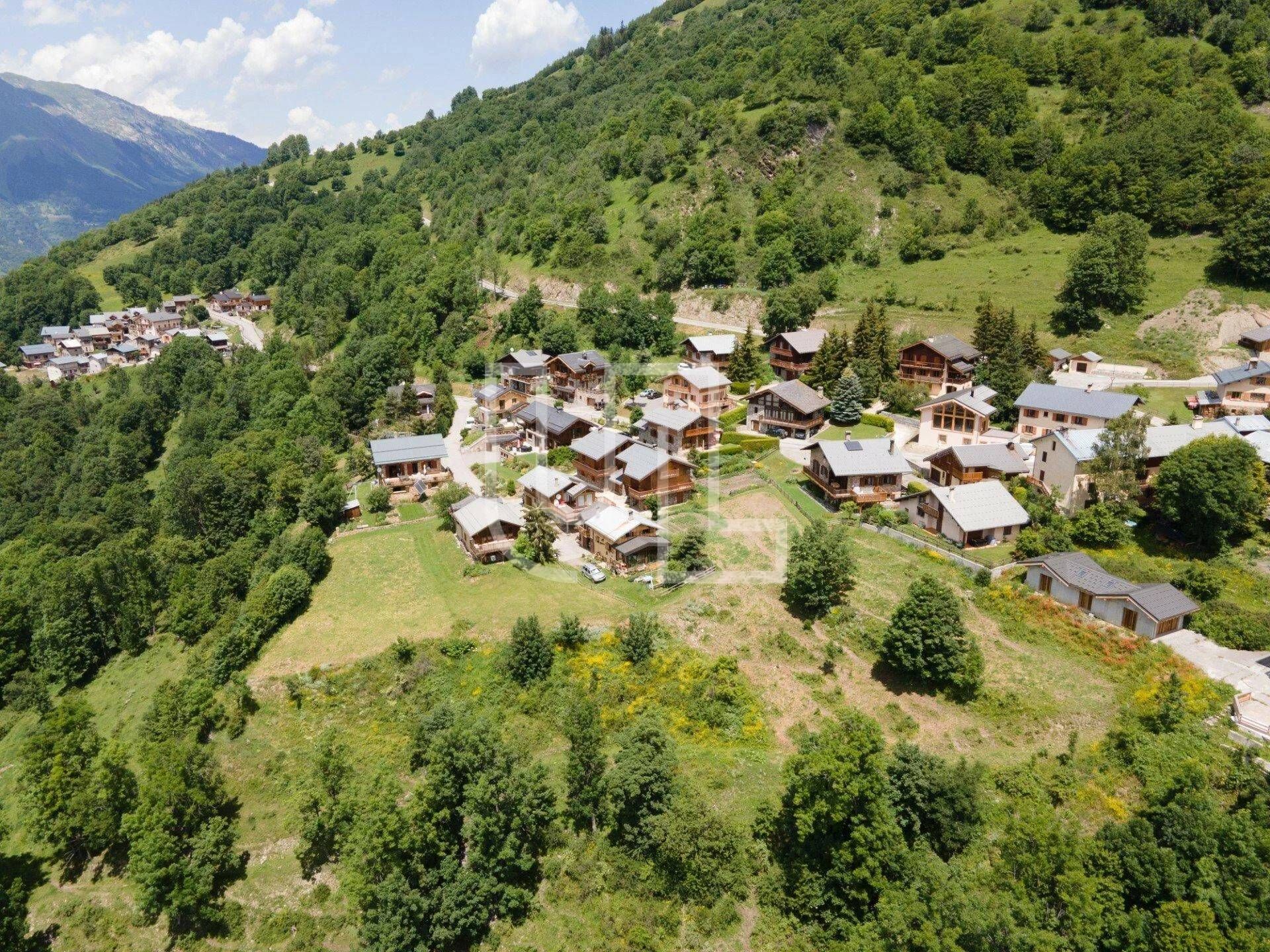 Hus i Les Belleville, Auvergne-Rhône-Alpes 11117536