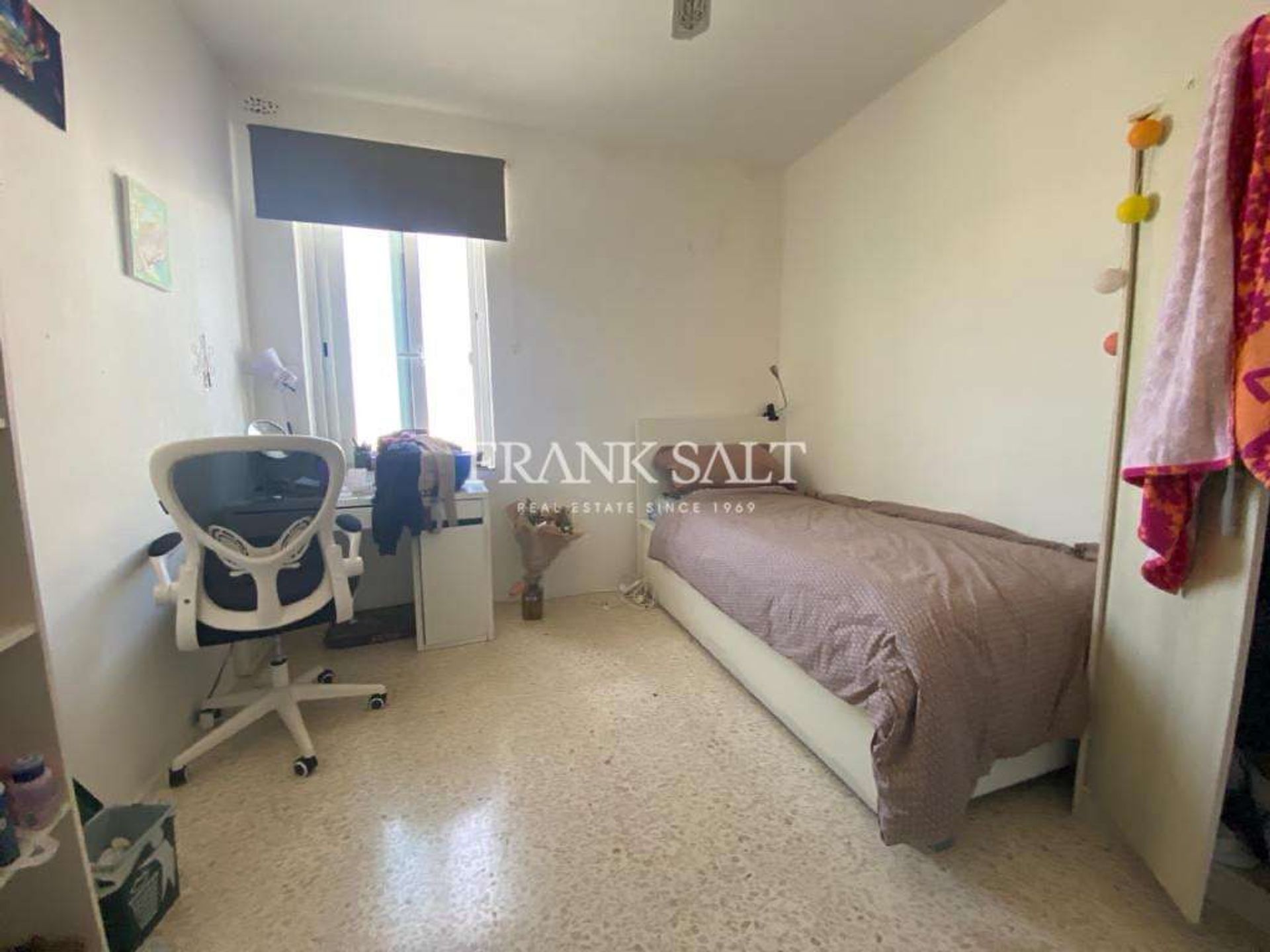 Condominium in San Giljan, San Giljan 11117886