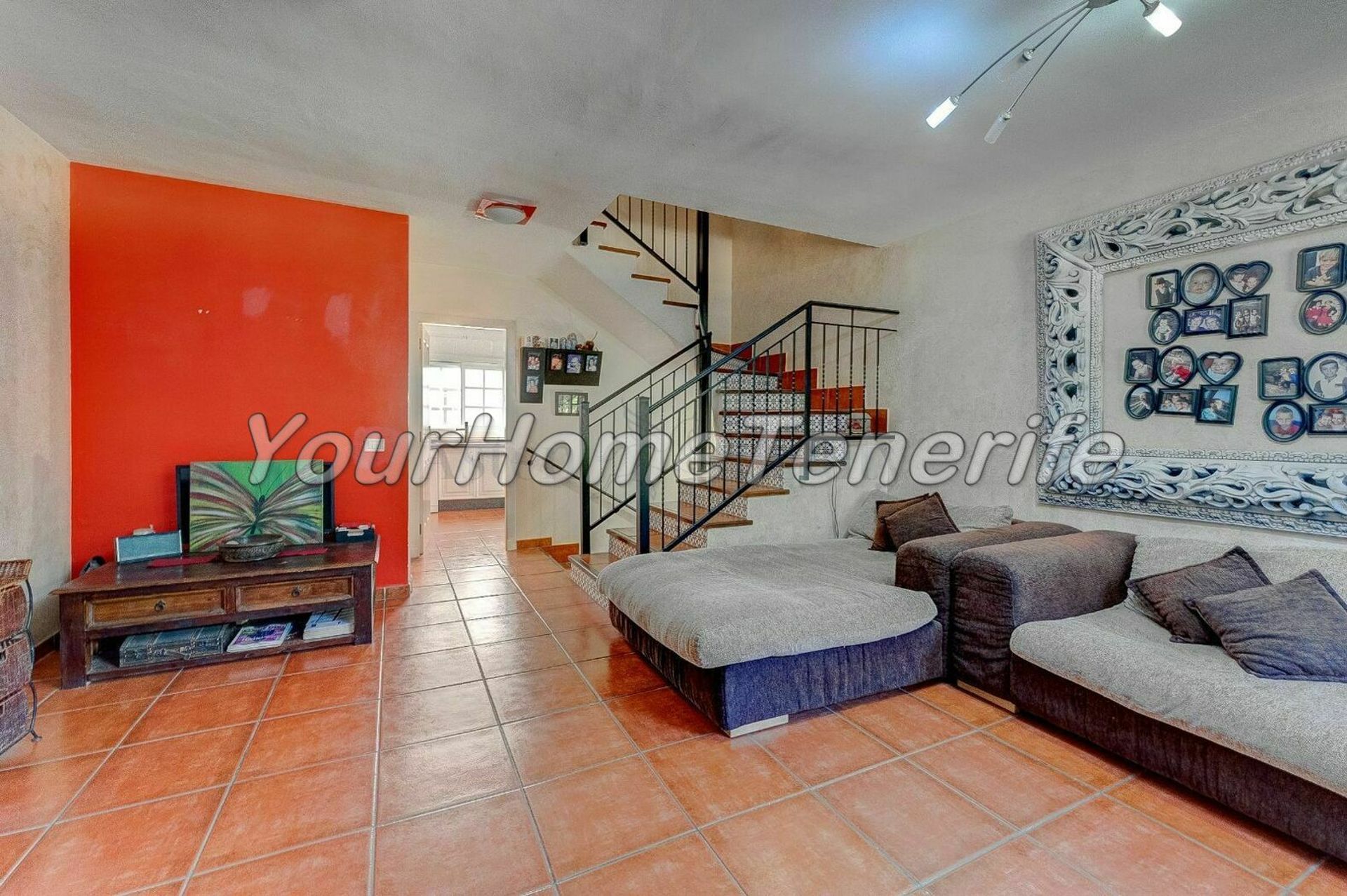 House in Adeje, Canary Islands 11118401