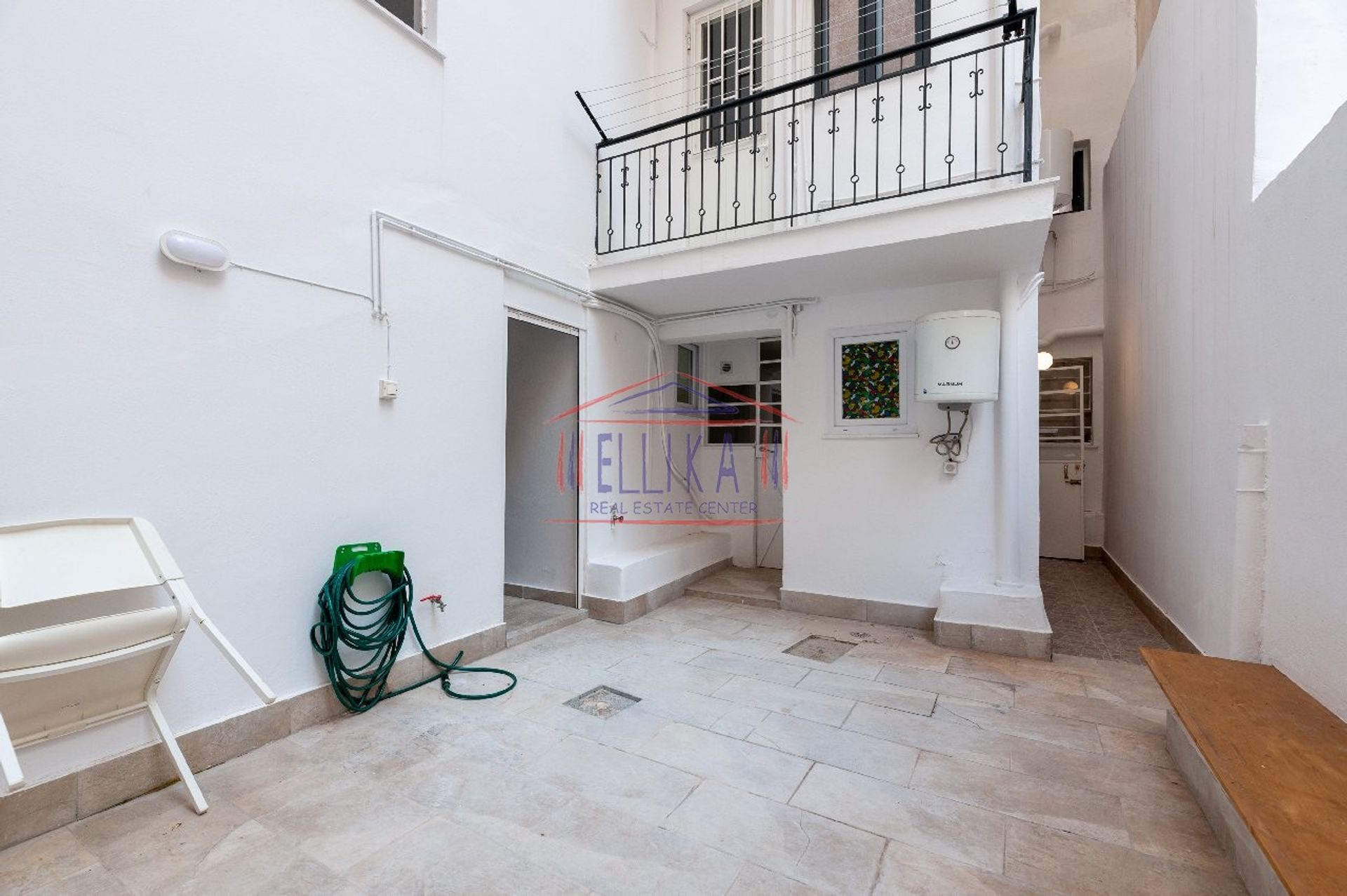 Haus im Athina, Zografou 11118665