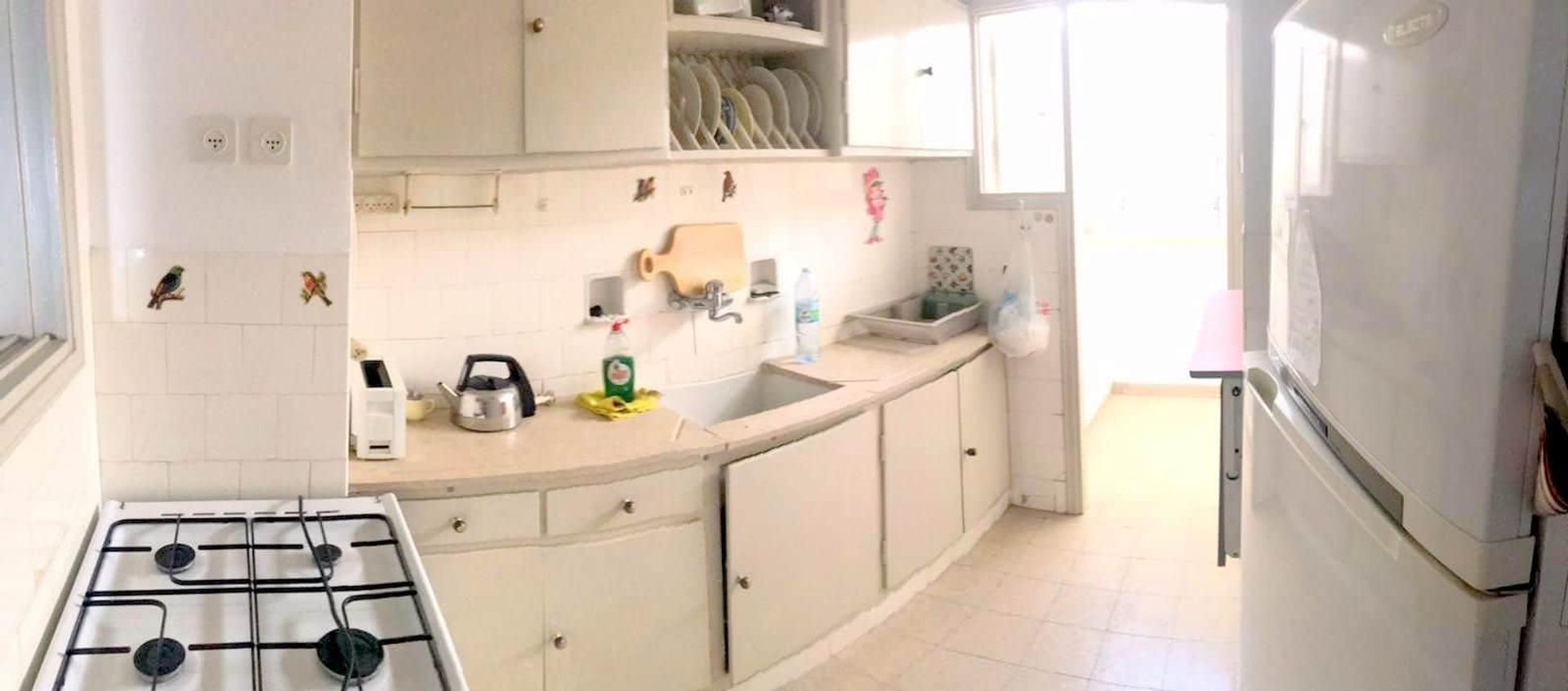 Condominium in Tel Aviv-Jafo, Sderot Ben Gurion 11118697