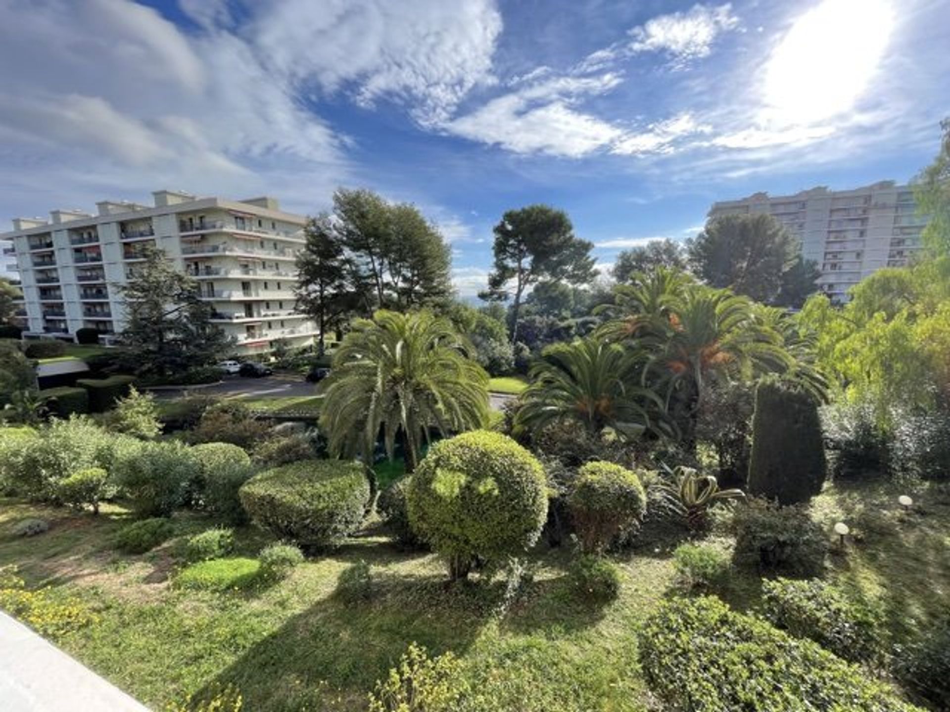 Condominio nel Cagnes-sur-Mer, Alpes-Maritimes 11119524