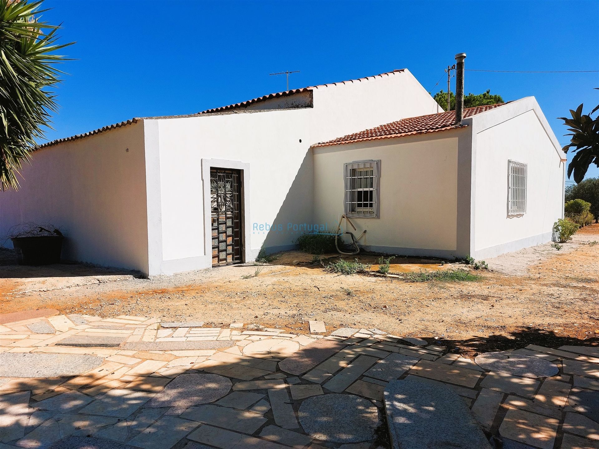 Huis in Santa Barbara de Nexe, Faro 11119580