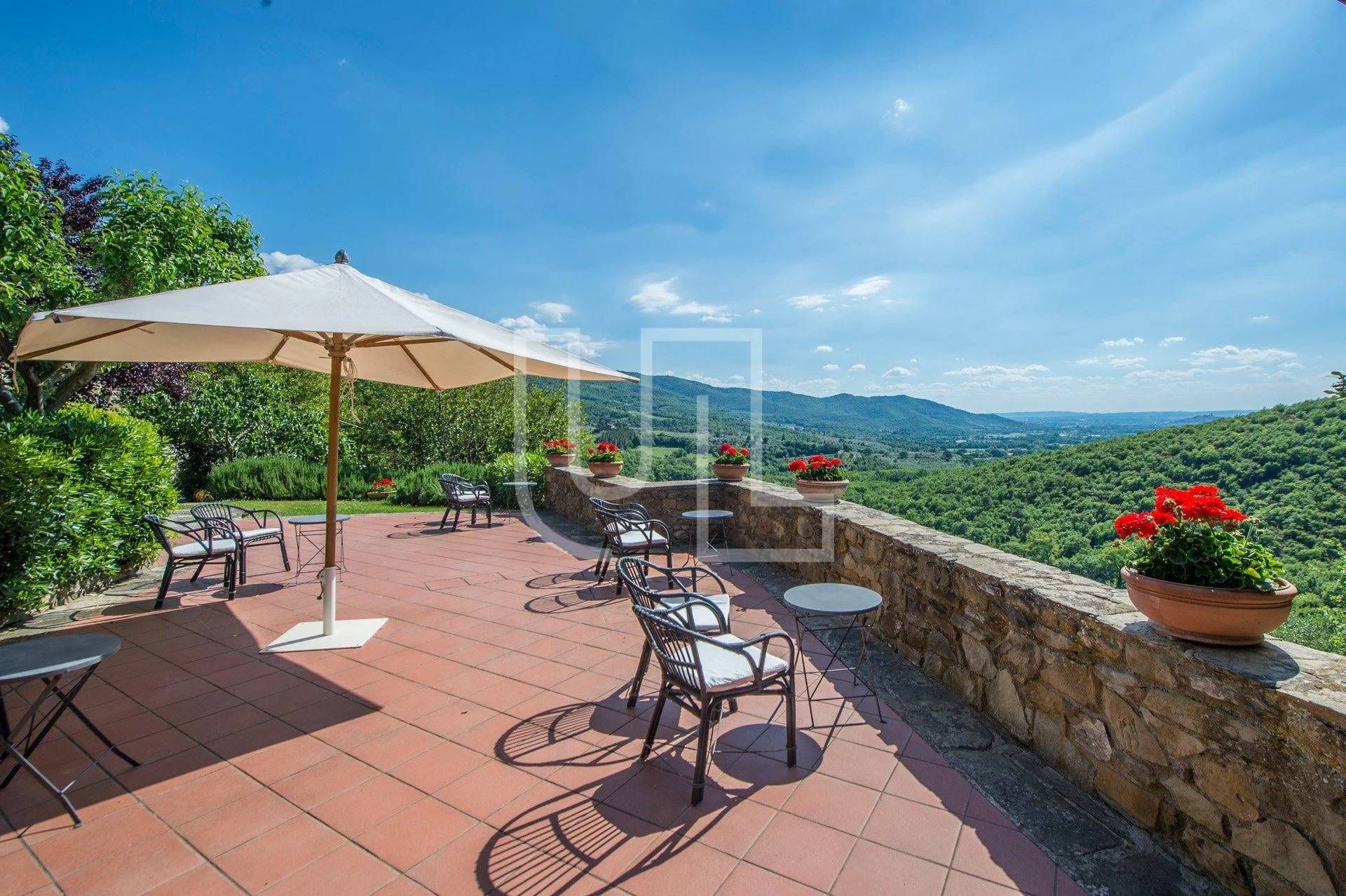 casa en Castiglion Fiorentino, Tuscany 11119638