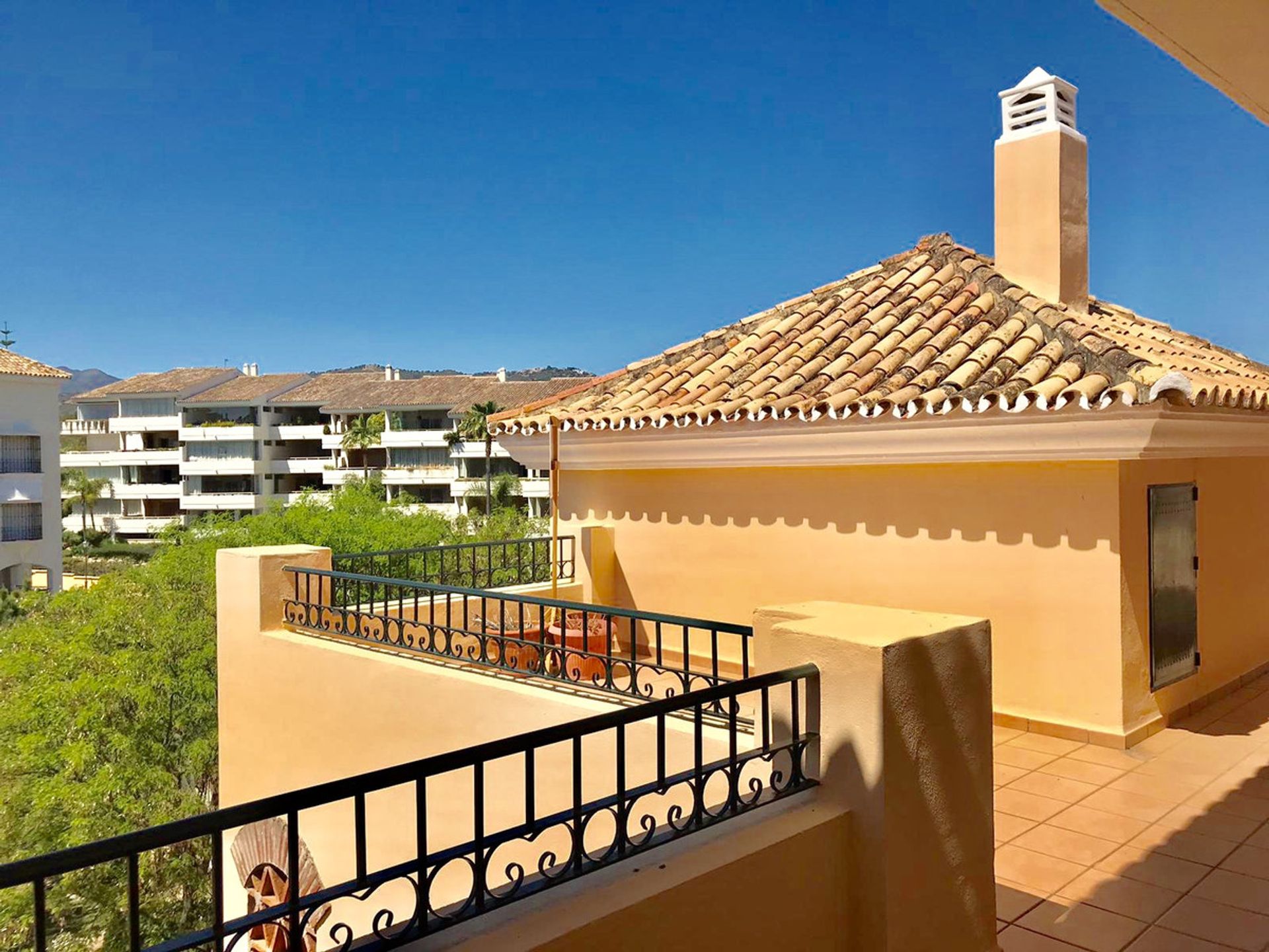 Condominium dans Marbella, Andalucía 11120224