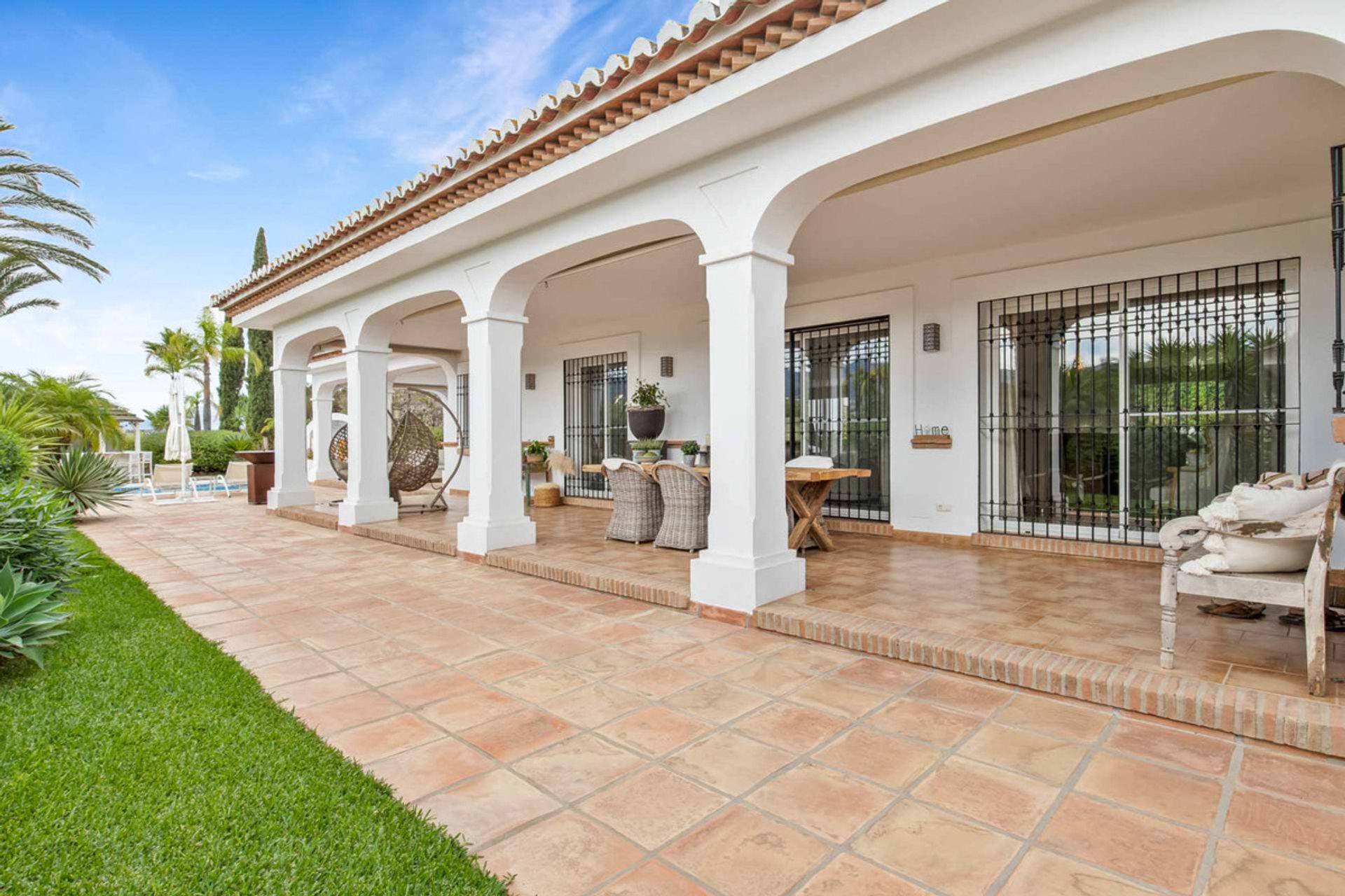 House in Alhaurín de la Torre, Andalucía 11120994