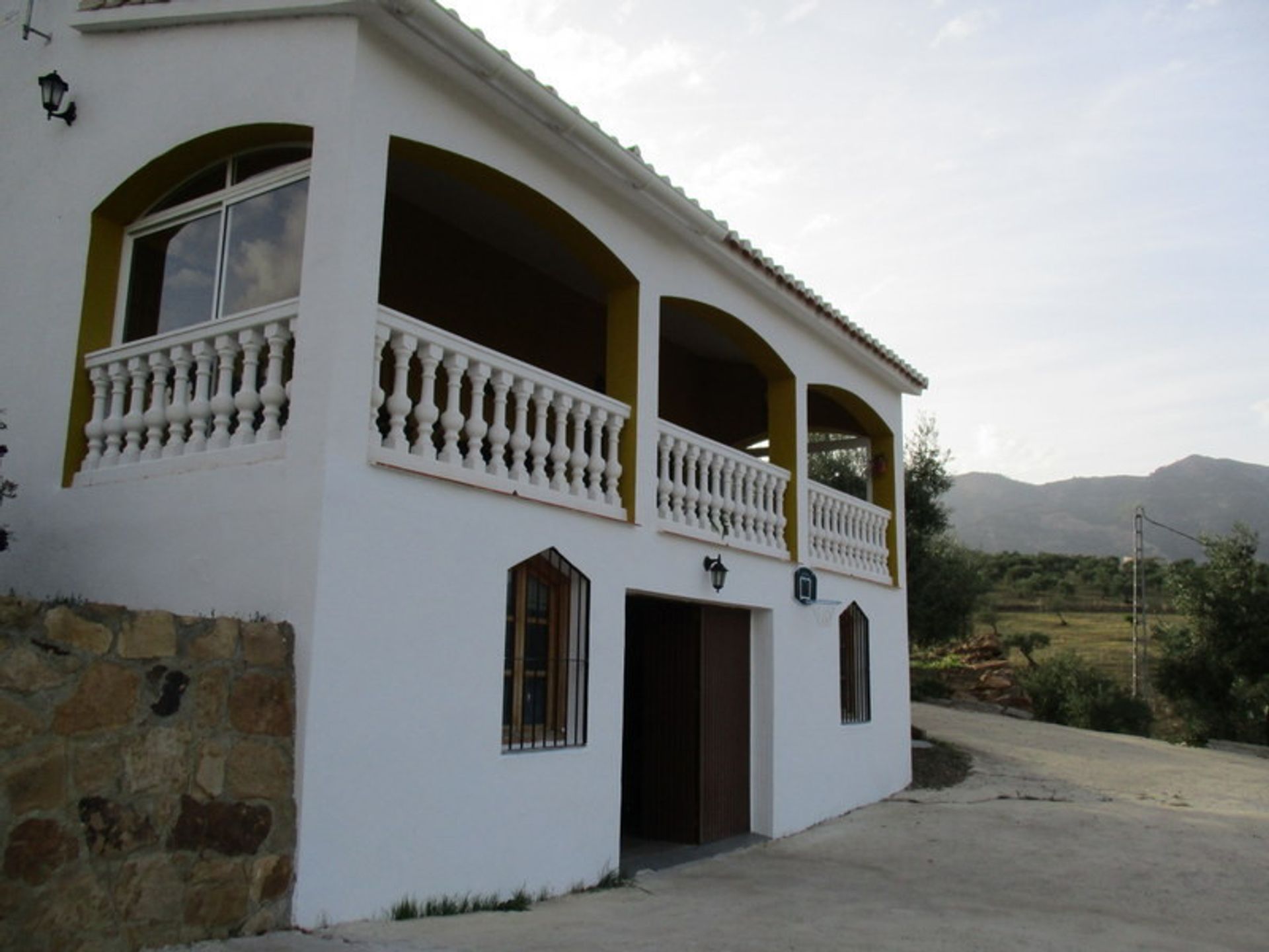 rumah dalam Casarabonela, Andalusia 11121179