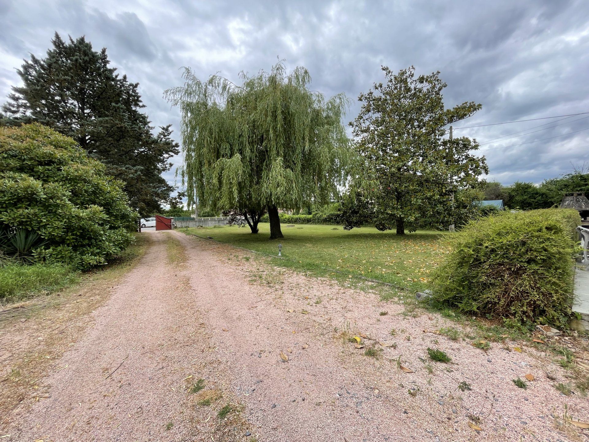 casa en Saint-Remy-en-Rollat, Auvergne-Rhone-Alpes 11121375