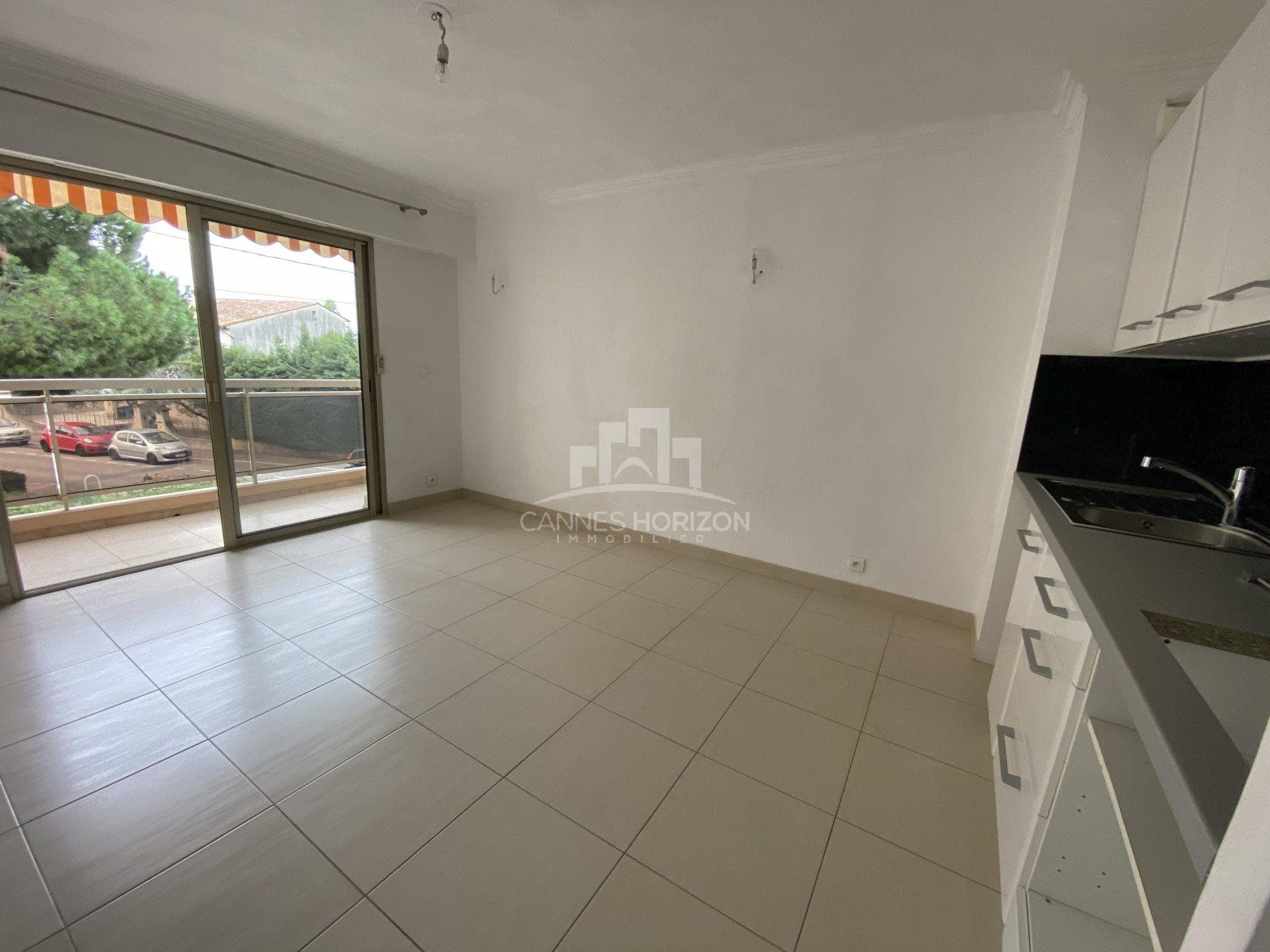 Condominio nel Cannes, Alpes-Maritimes 11121688